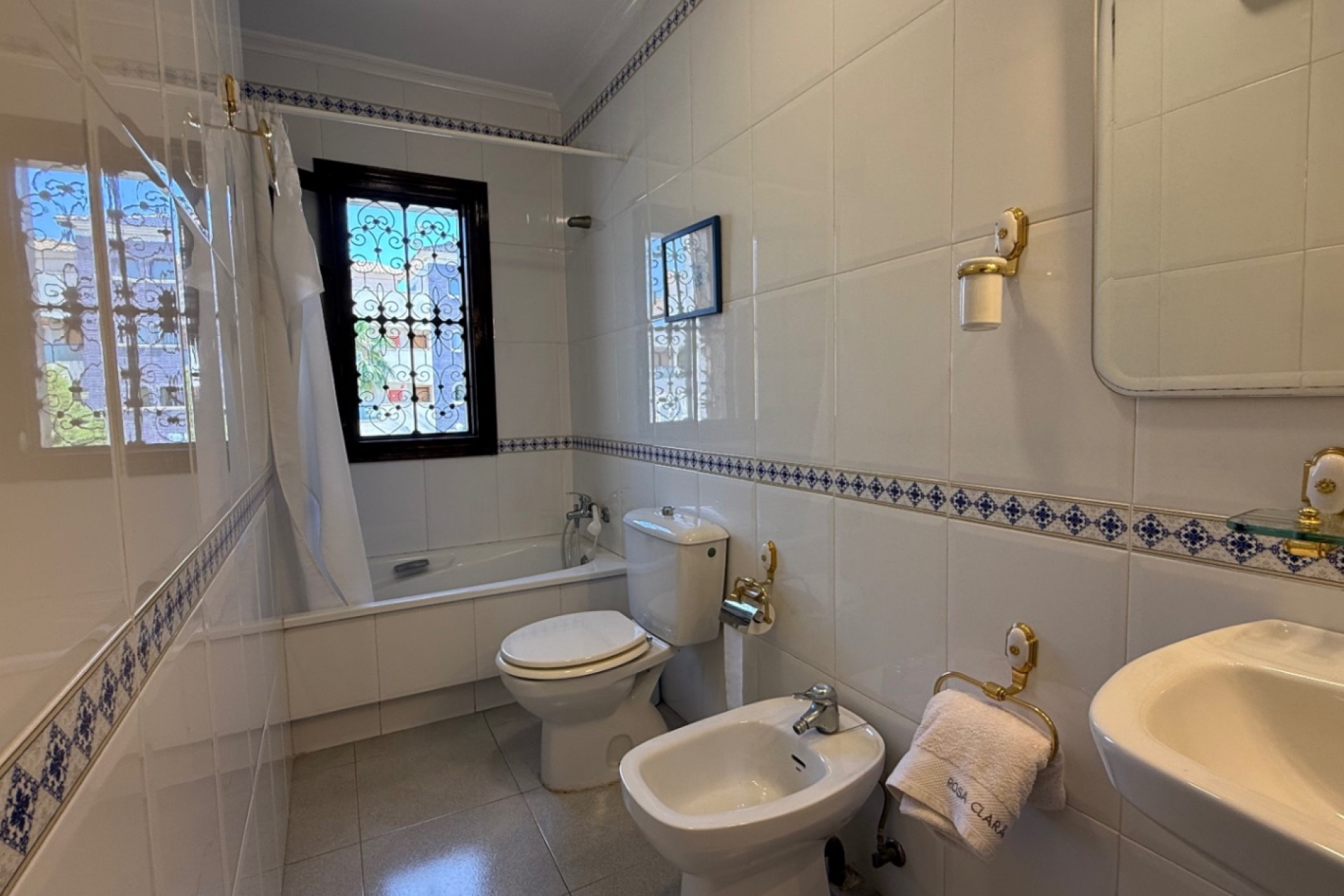 Resale - Villa -
Orihuela - Inland