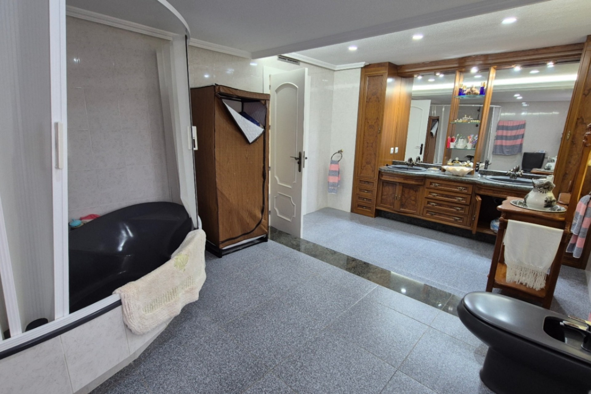 Resale - Villa -
Orihuela - Inland