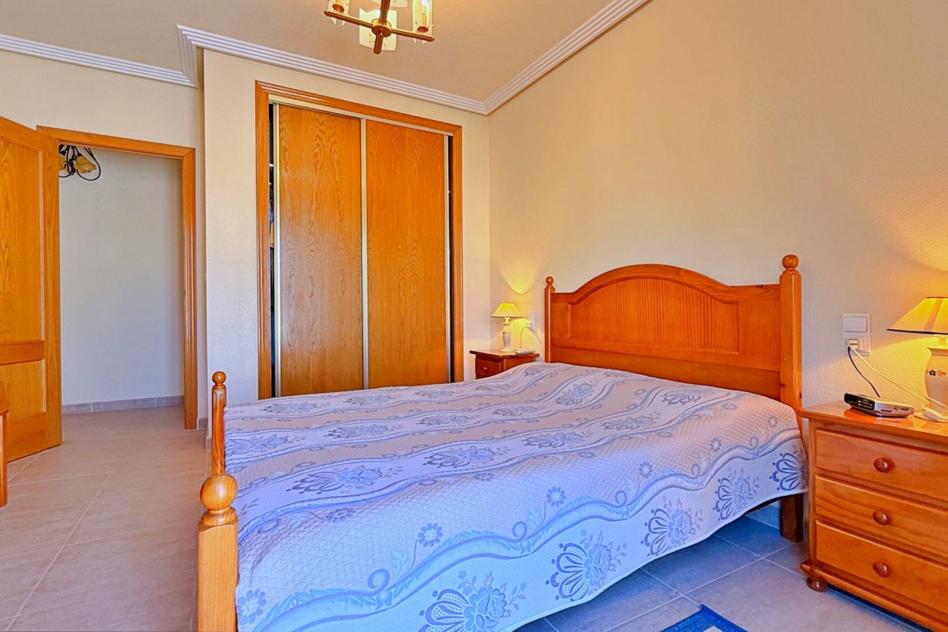 Resale - Villa -
Orihuela - Inland