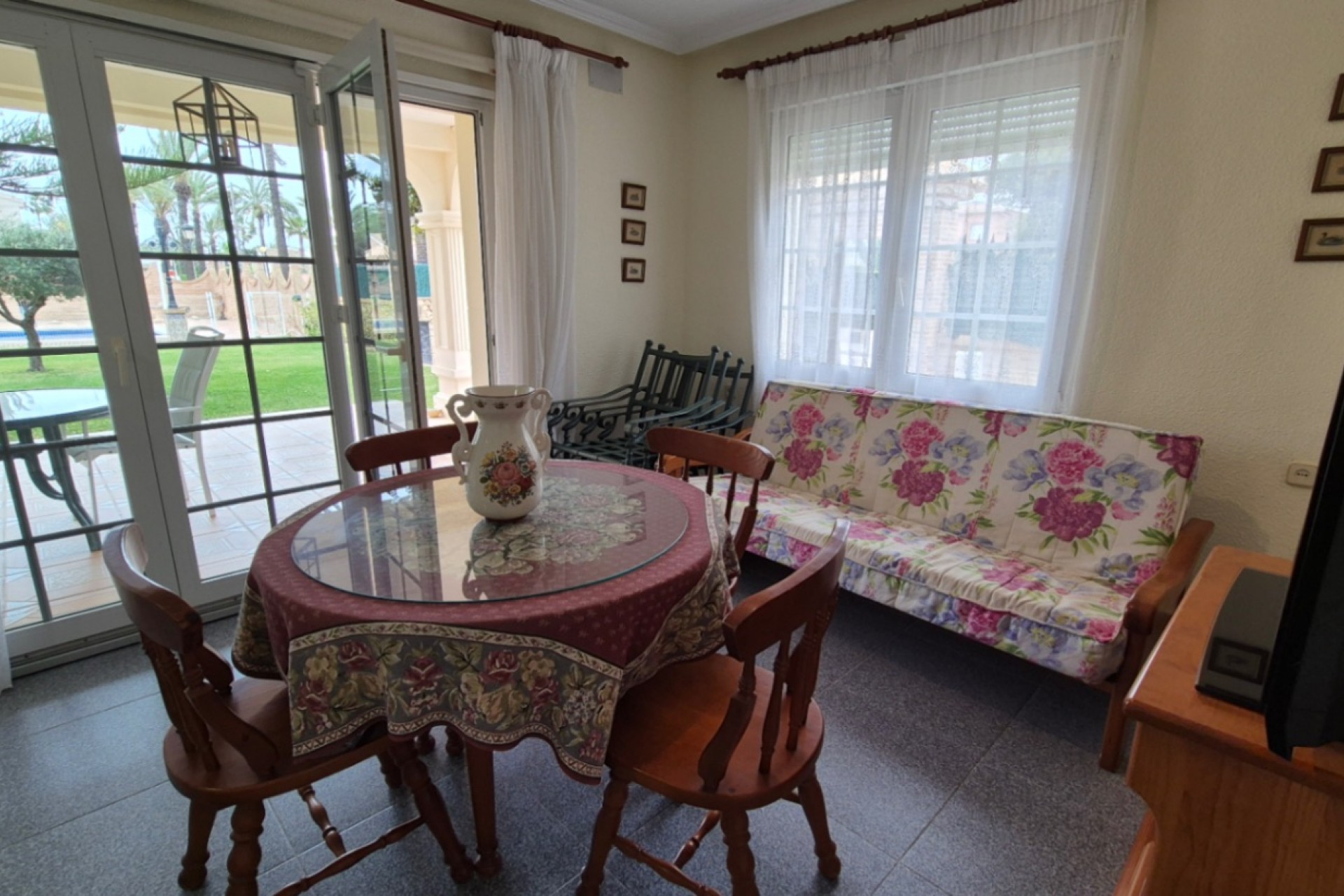 Resale - Villa -
Orihuela - Inland