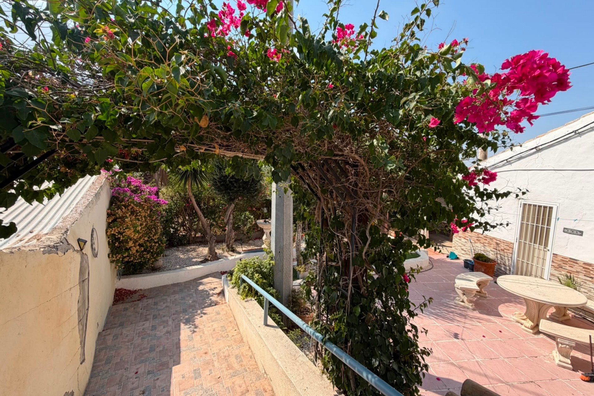 Resale - Villa -
Orihuela - Inland