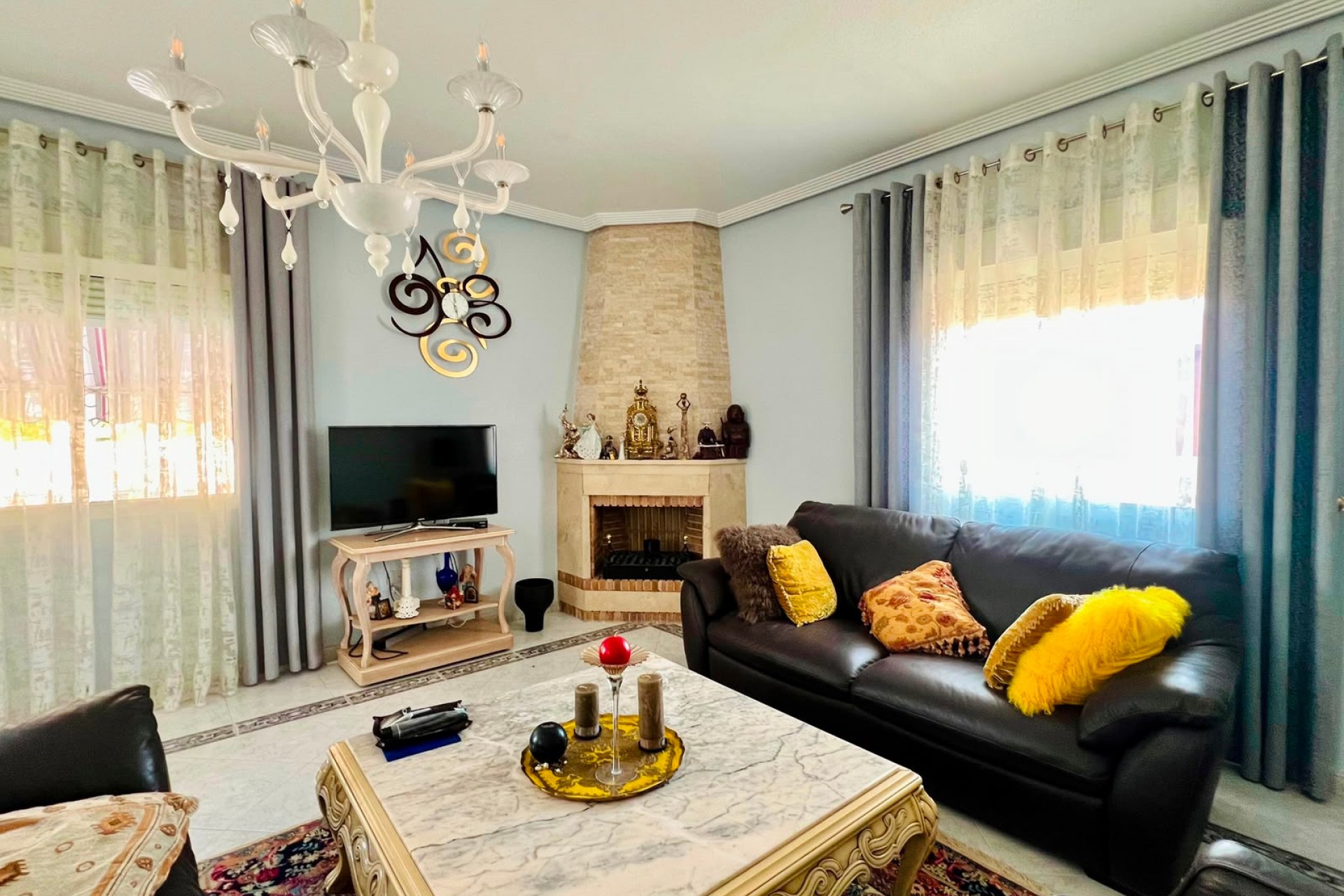 Resale - Villa -
Orihuela - Inland