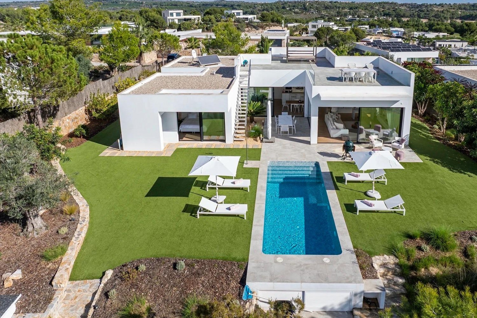 Resale - Villa -
Orihuela - Inland
