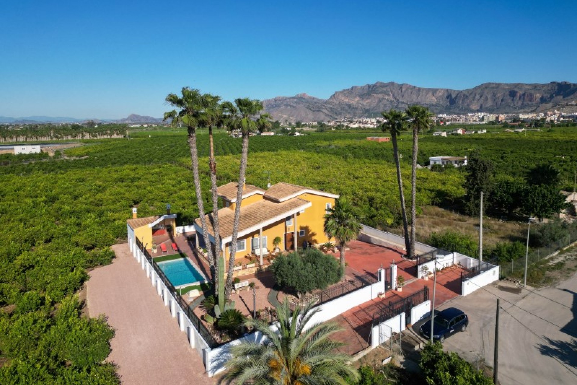 Resale - Villa -
Orihuela - Inland