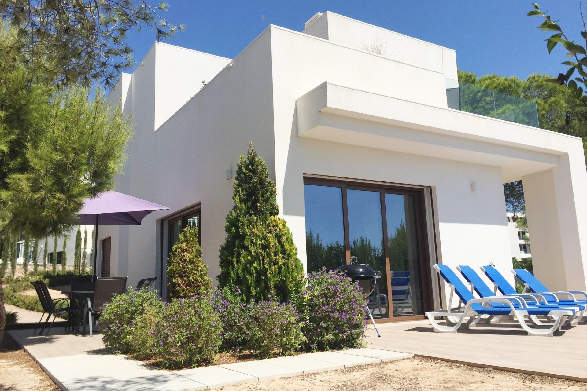 Resale - Villa -
Orihuela - Las Colinas Golf