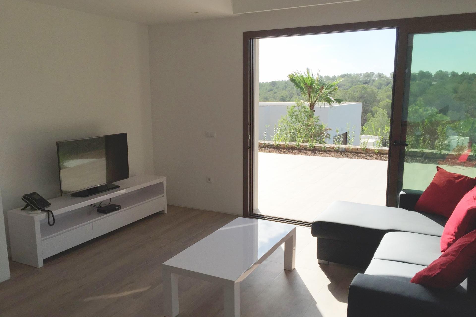 Resale - Villa -
Orihuela - Las Colinas Golf