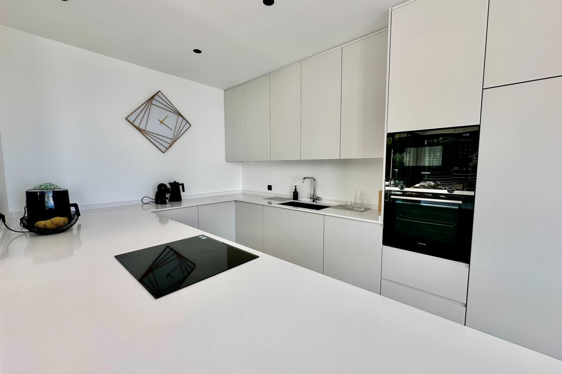 Resale - Villa -
Orihuela - Las Colinas Golf