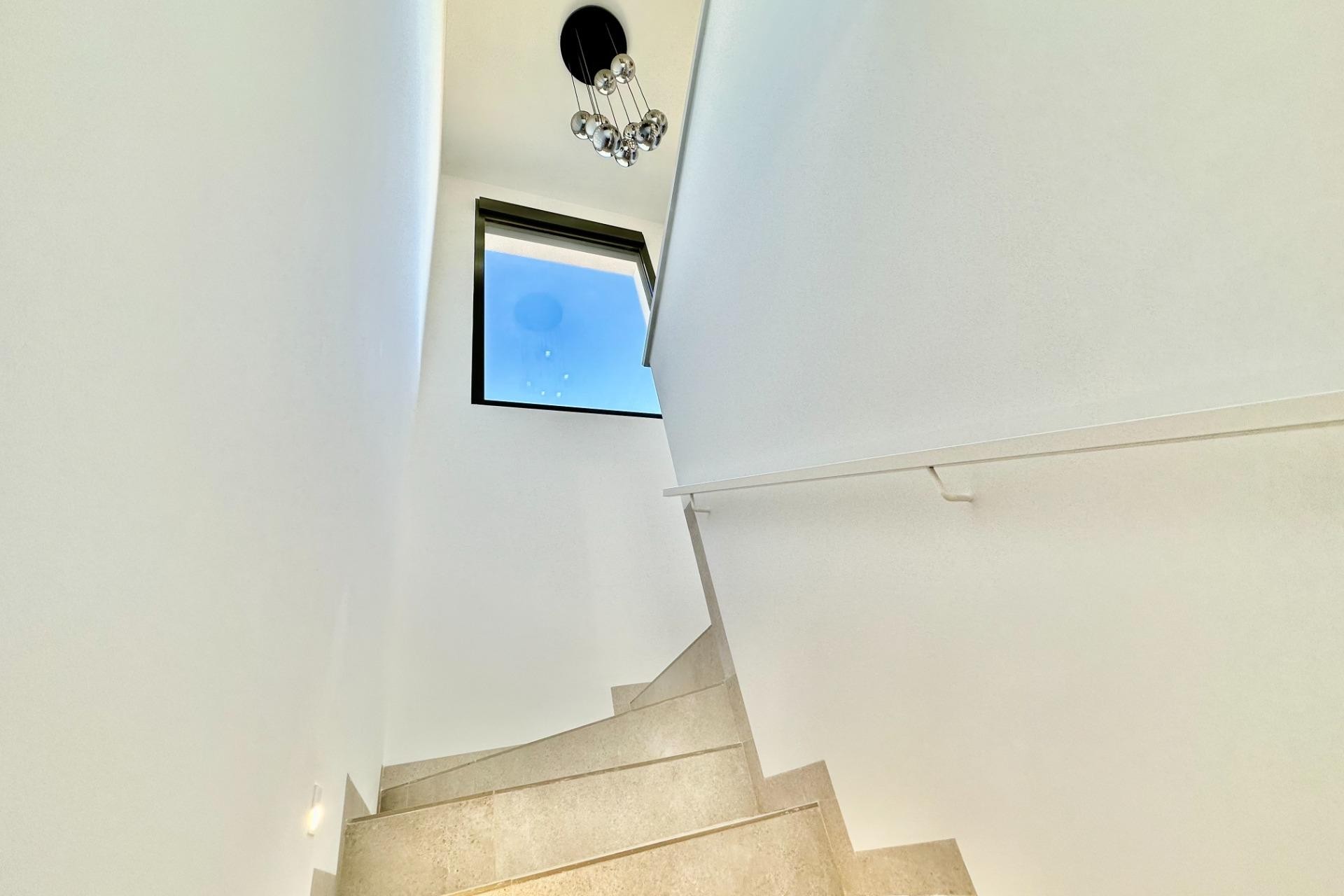 Resale - Villa -
Orihuela - Las Colinas Golf