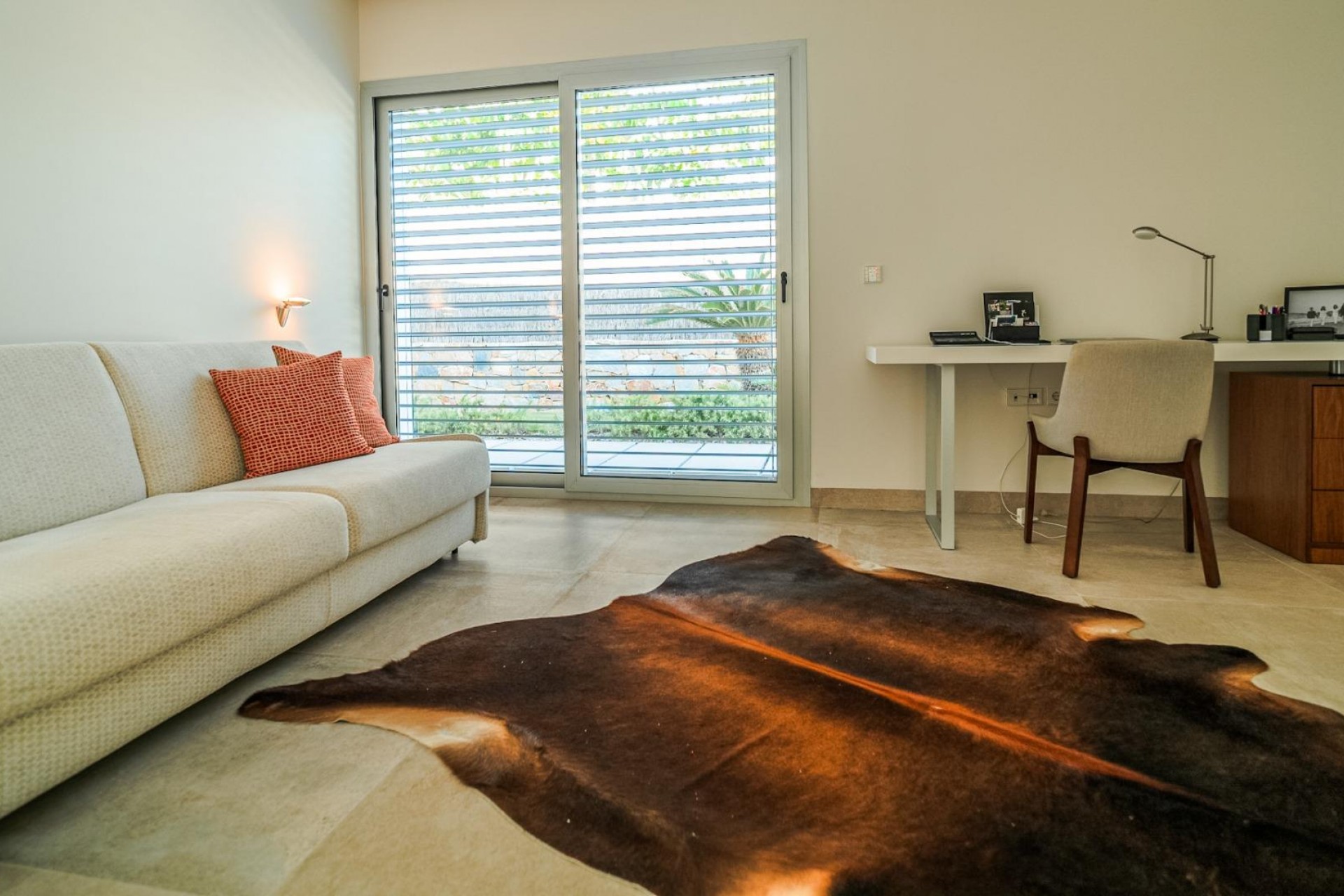 Resale - Villa -
Orihuela - Las Colinas Golf