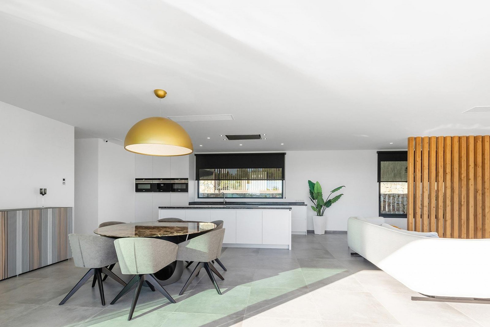 Resale - Villa -
Orihuela - Las Colinas Golf