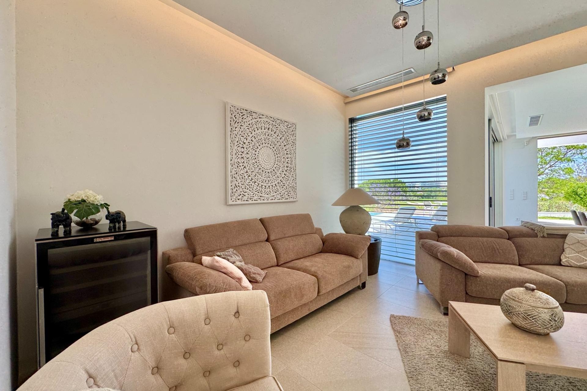 Resale - Villa -
Orihuela - Las Colinas Golf