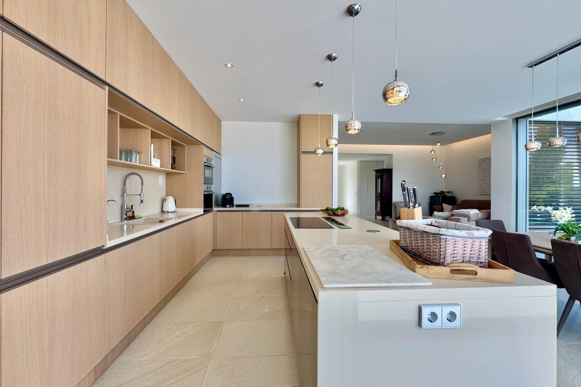 Resale - Villa -
Orihuela - Las Colinas Golf