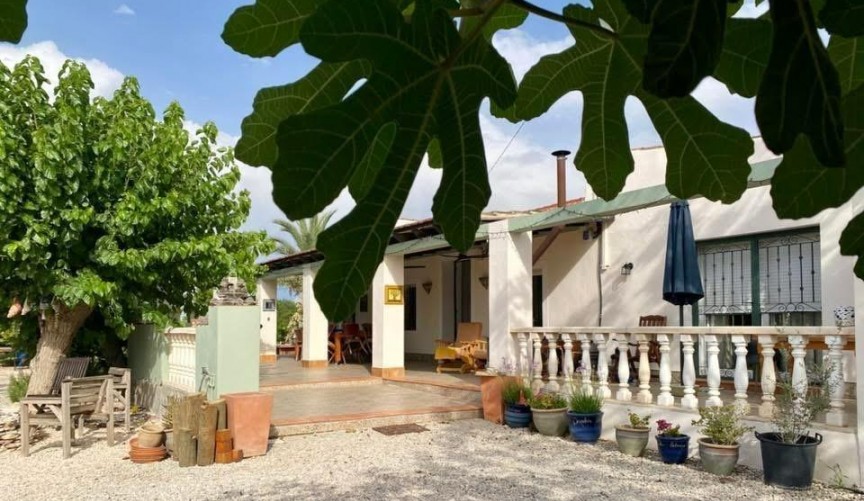 Resale - Villa -
Orihuela - Molins-campaneta-san Bartolomé