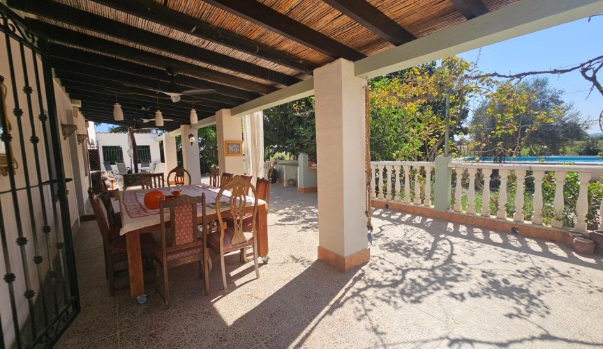 Resale - Villa -
Orihuela - Molins-campaneta-san Bartolomé