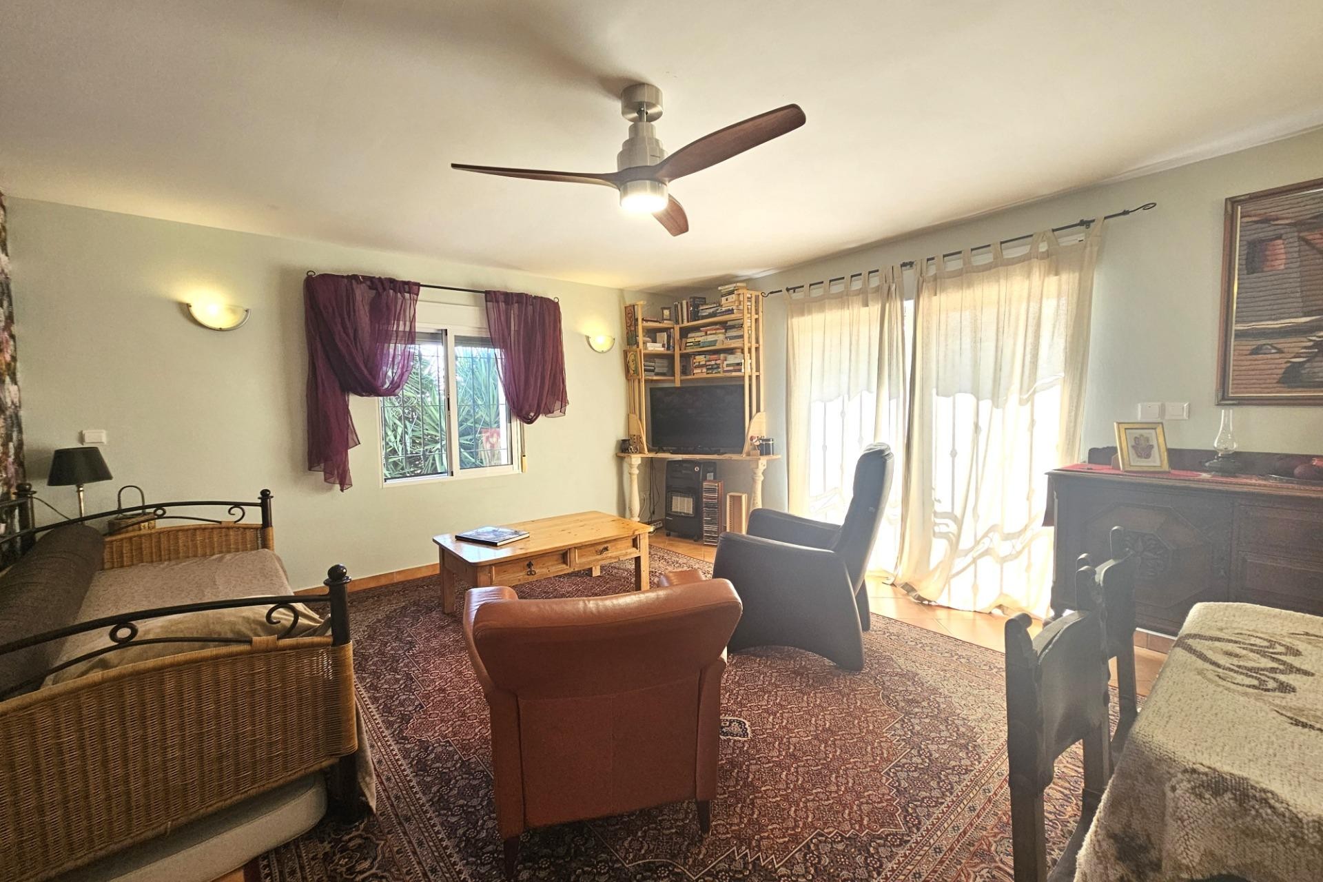 Resale - Villa -
Orihuela - Molins-campaneta-san Bartolomé