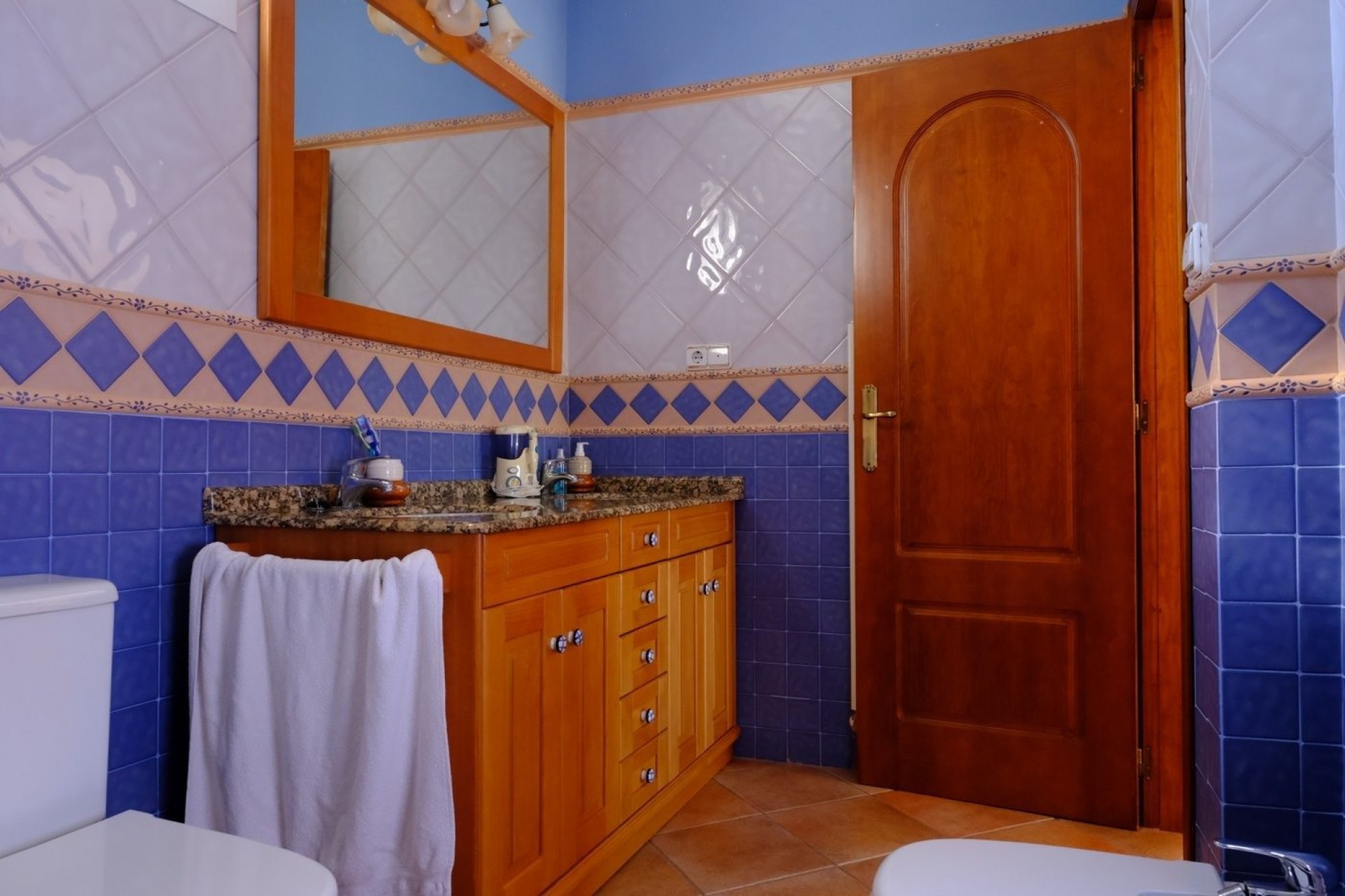 Resale - Villa -
Orihuela - Orihuela Ciudad