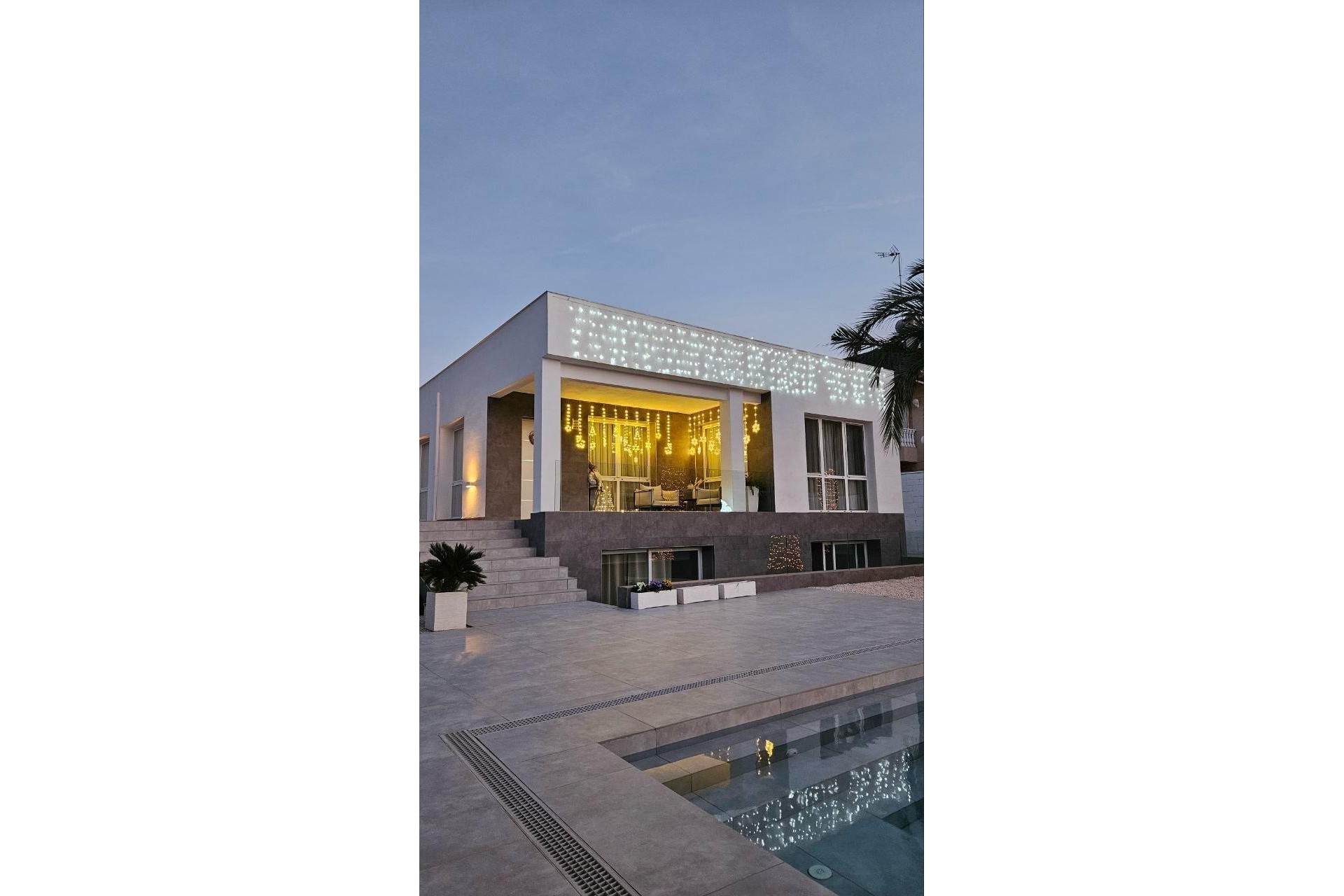 Resale - Villa -
Orihuela - Urb. Montepinar