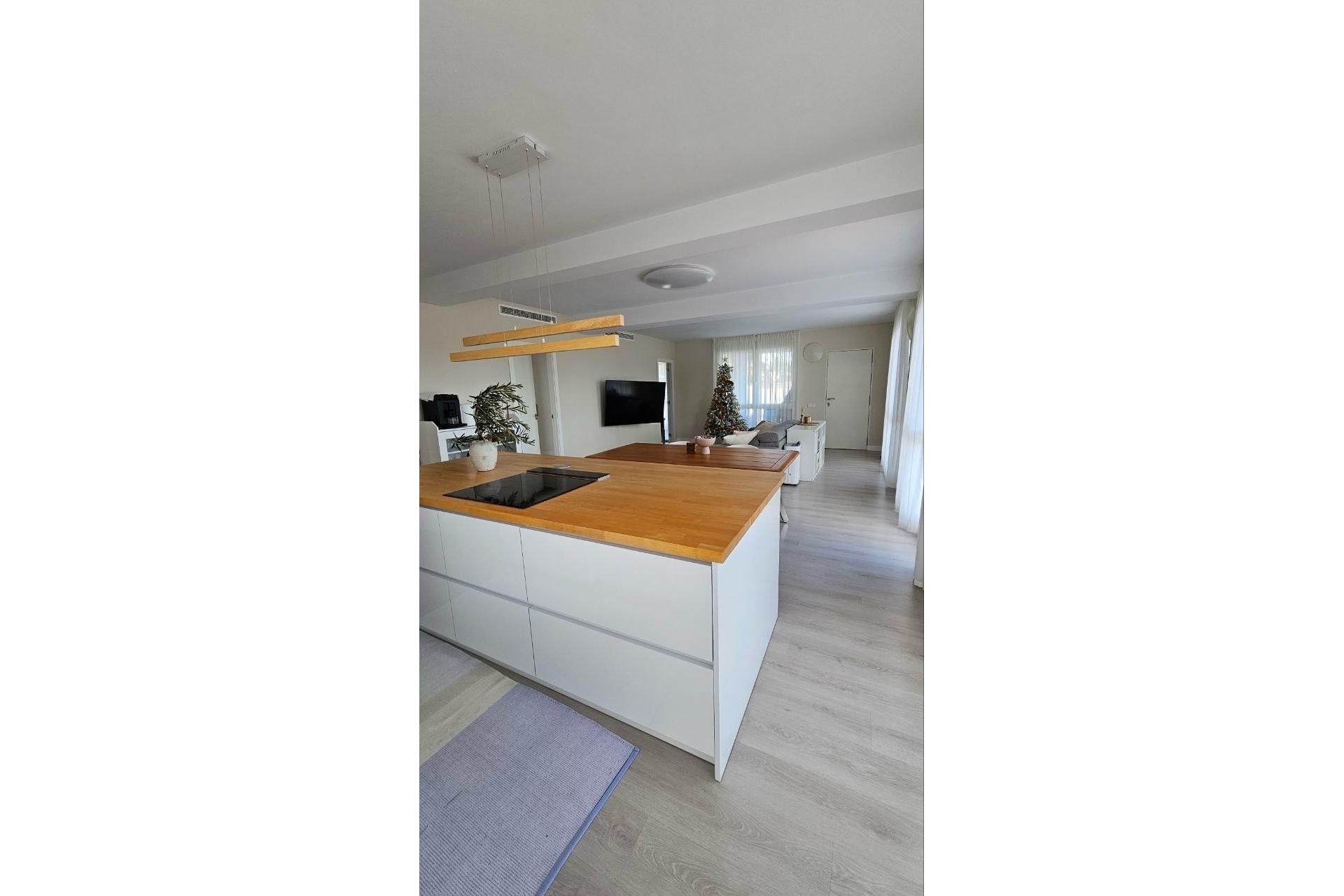 Resale - Villa -
Orihuela - Urb. Montepinar