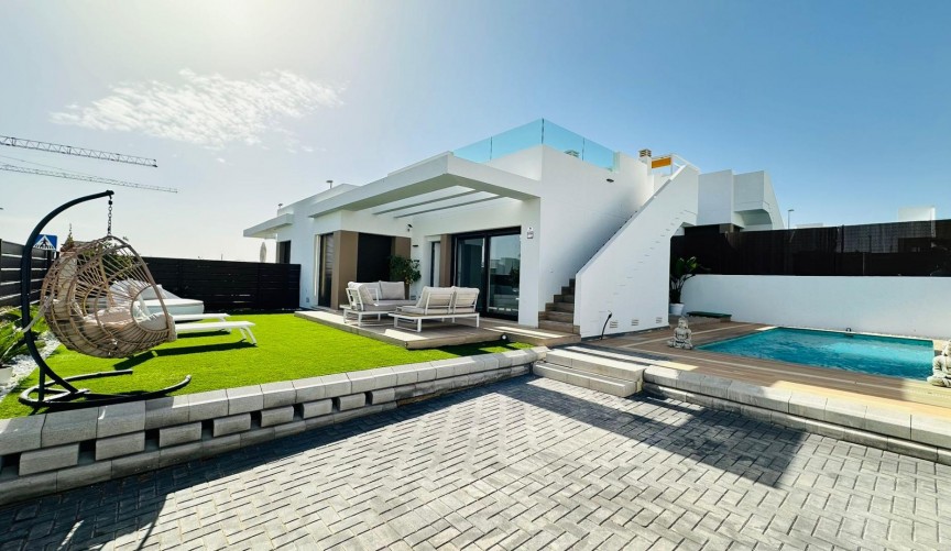 Resale - Villa -
Orihuela - Vistabella Golf