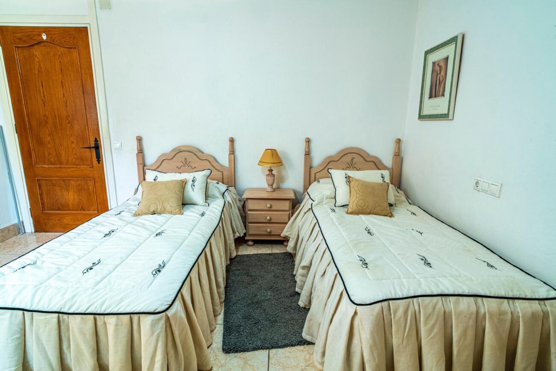 Resale - Villa -
Orihuela