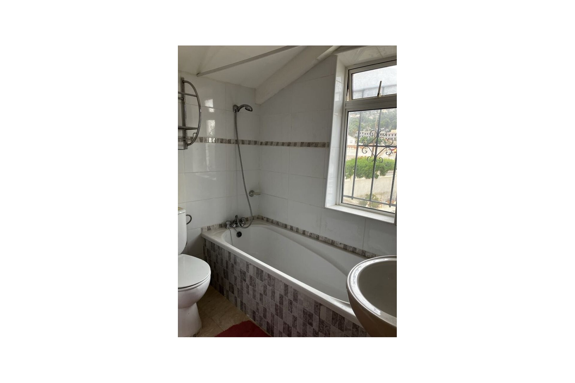 Resale - Villa -
Orxeta - Costa Blanca