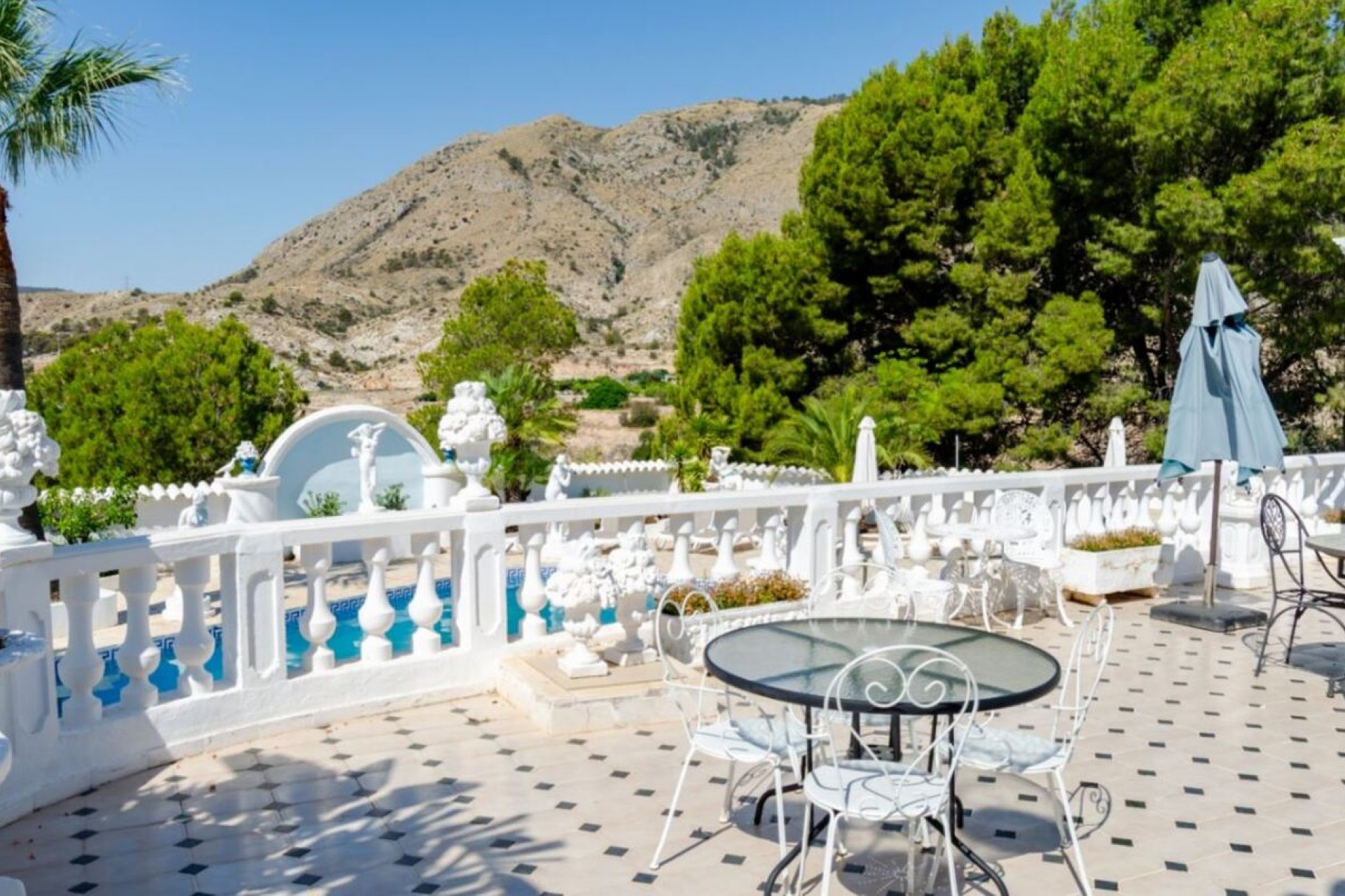 Resale - Villa -
Orxeta