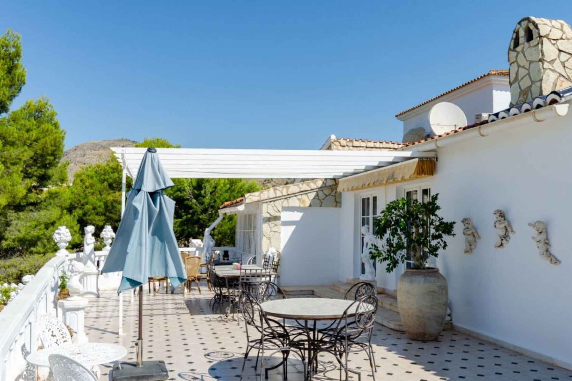 Resale - Villa -
Orxeta