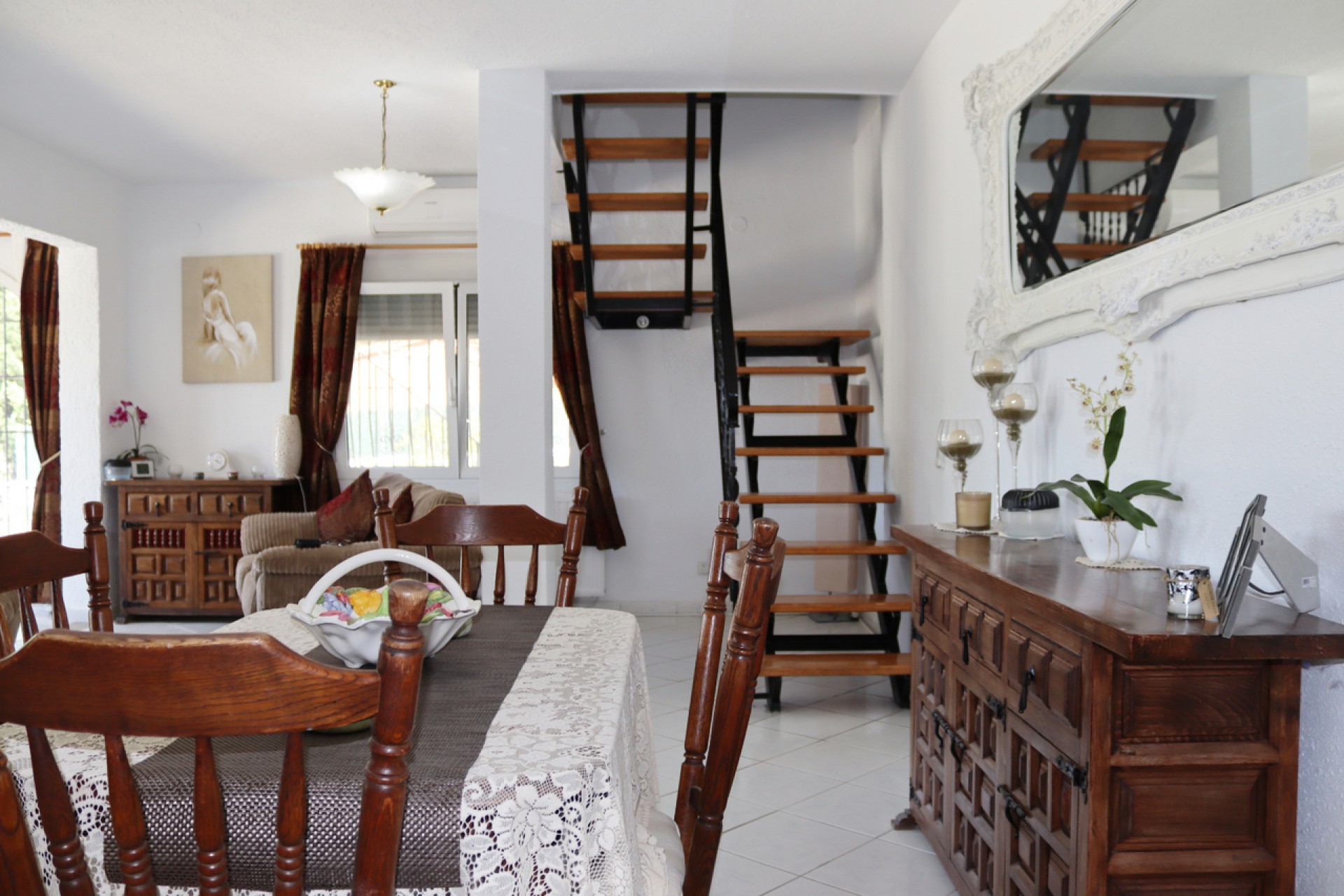 Resale - Villa -
Parcent - Inland