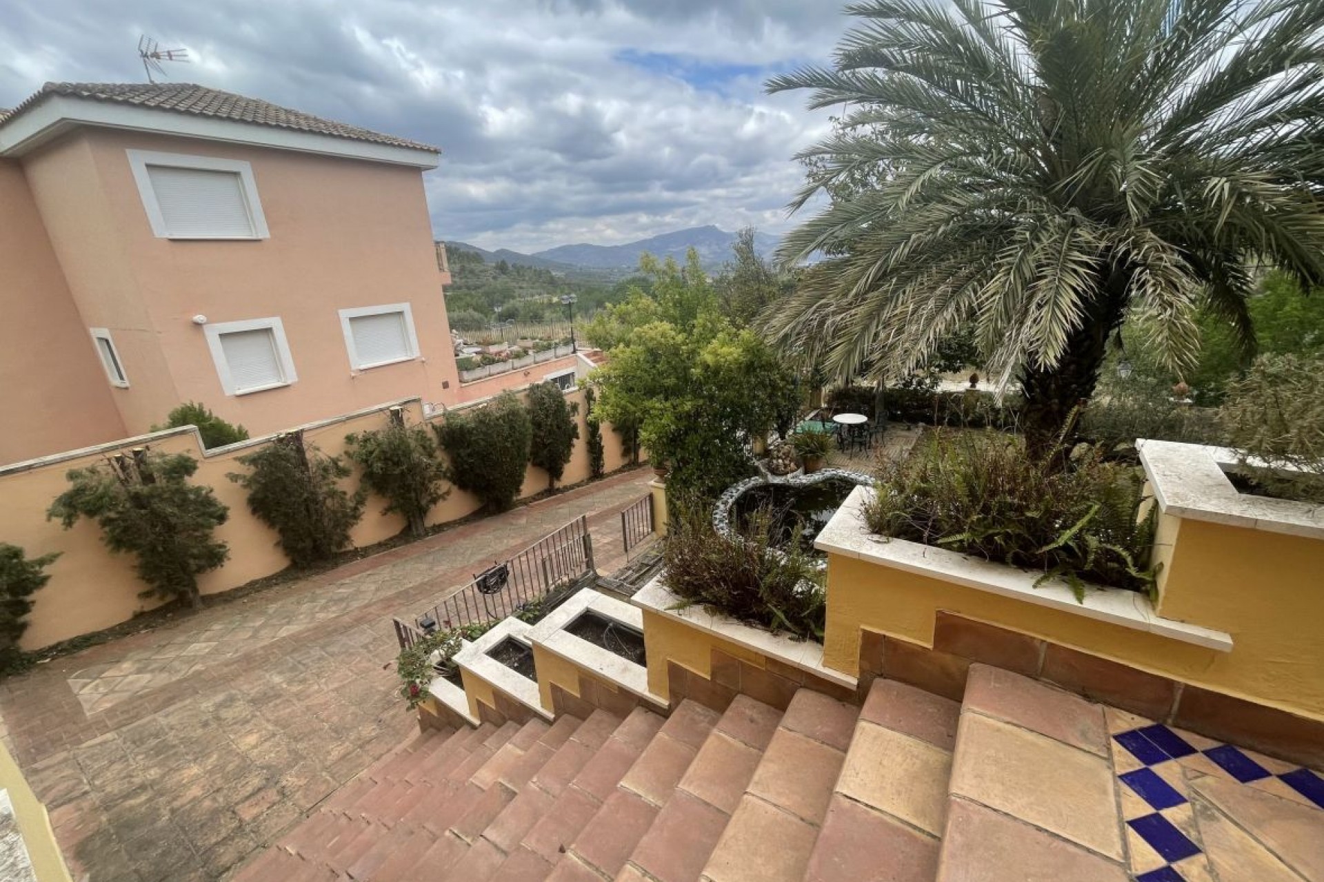 Resale - Villa -
Penaguila - Inland