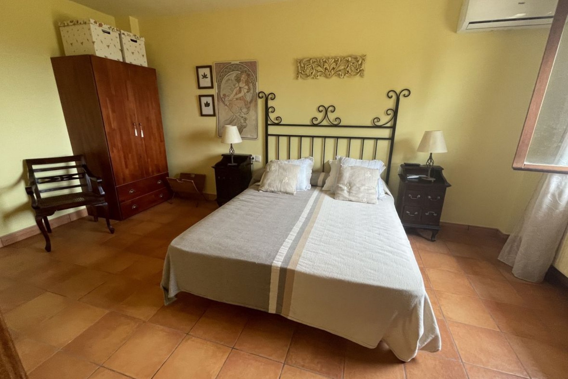 Resale - Villa -
Penaguila - Inland