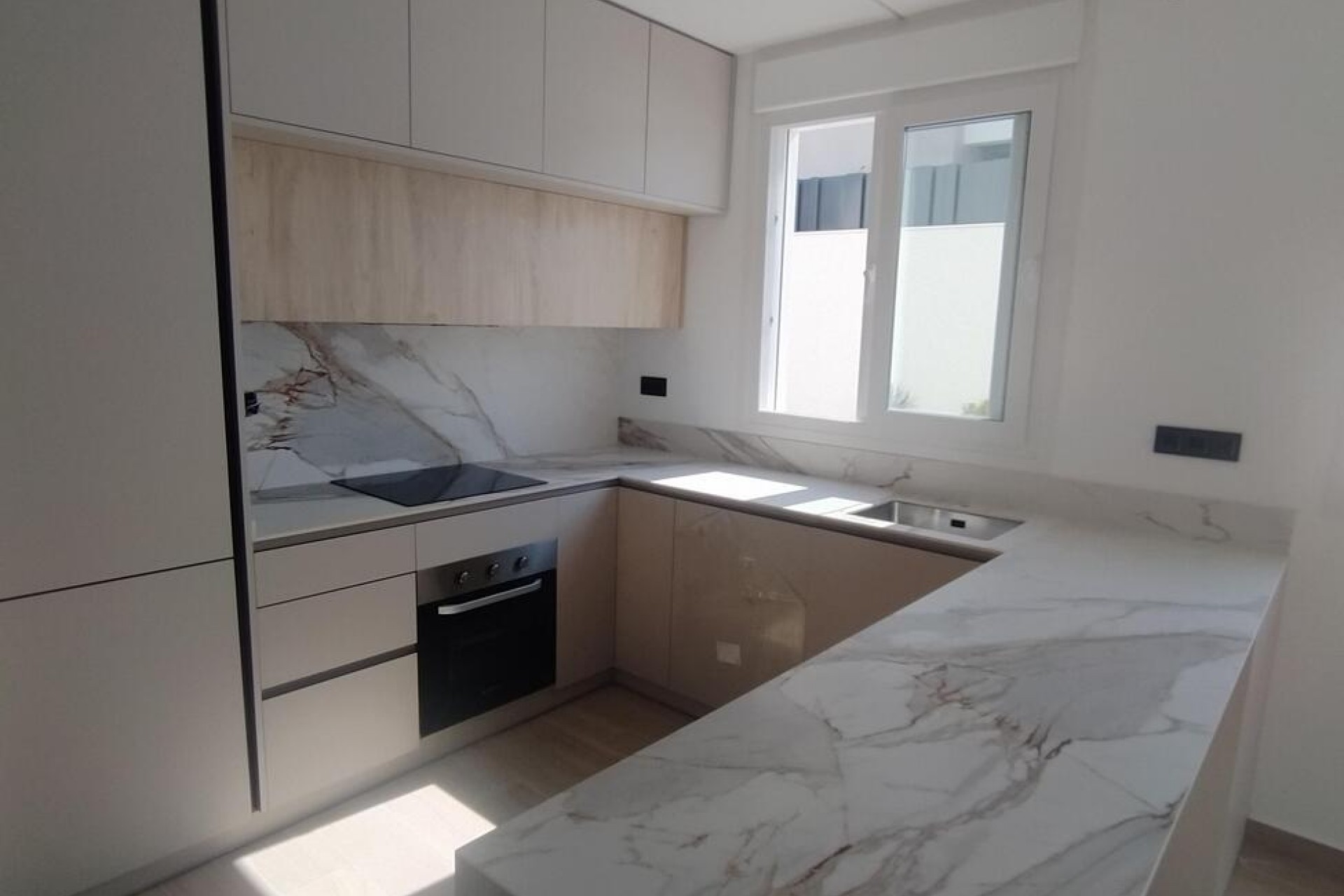 Resale - Villa Penthouse -
Torrevieja - aguas nuevas