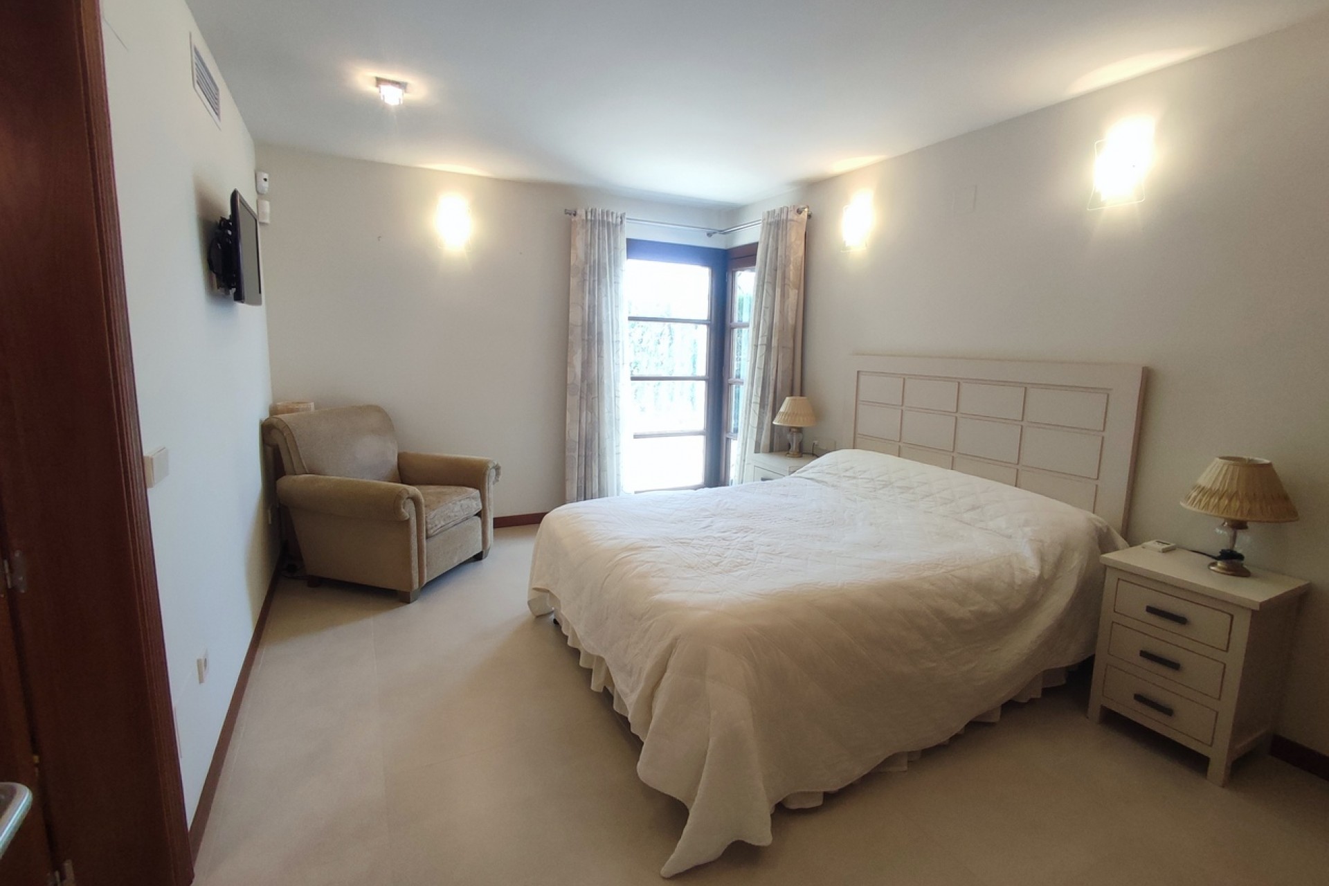 Resale - Villa -
Peraleja Golf - Inland