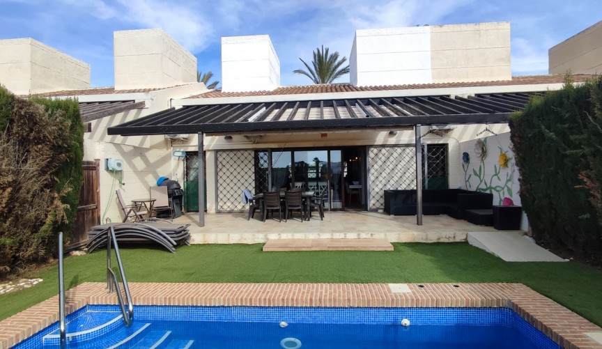 Resale - Villa -
Peraleja Golf - Inland