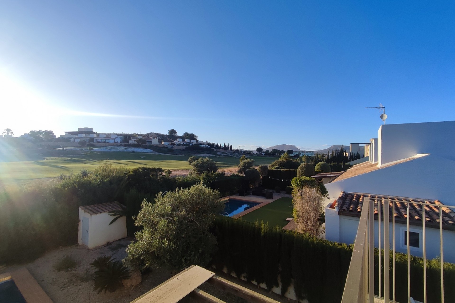 Resale - Villa -
Peraleja Golf - Inland