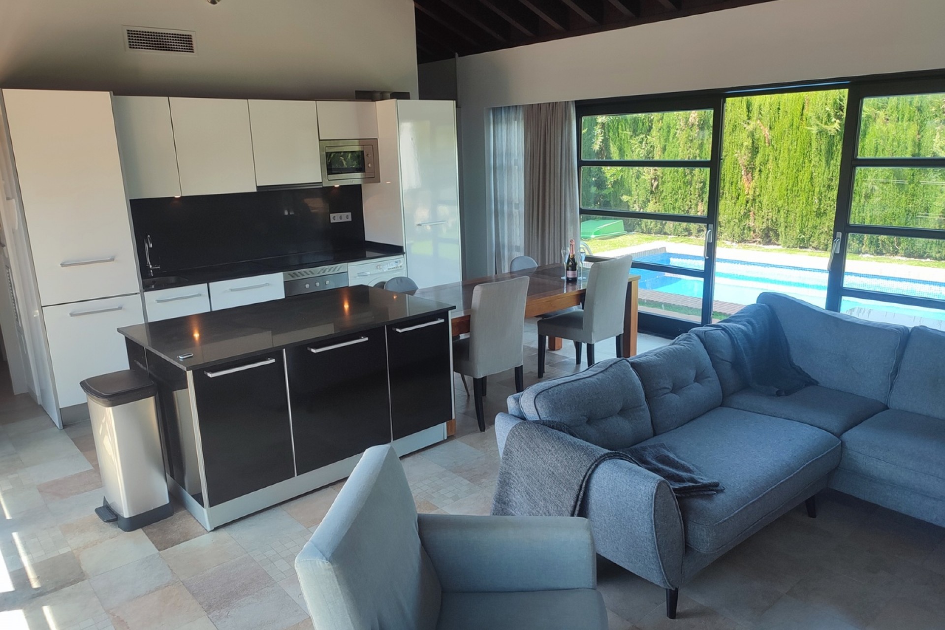 Resale - Villa -
Peraleja Golf - Inland