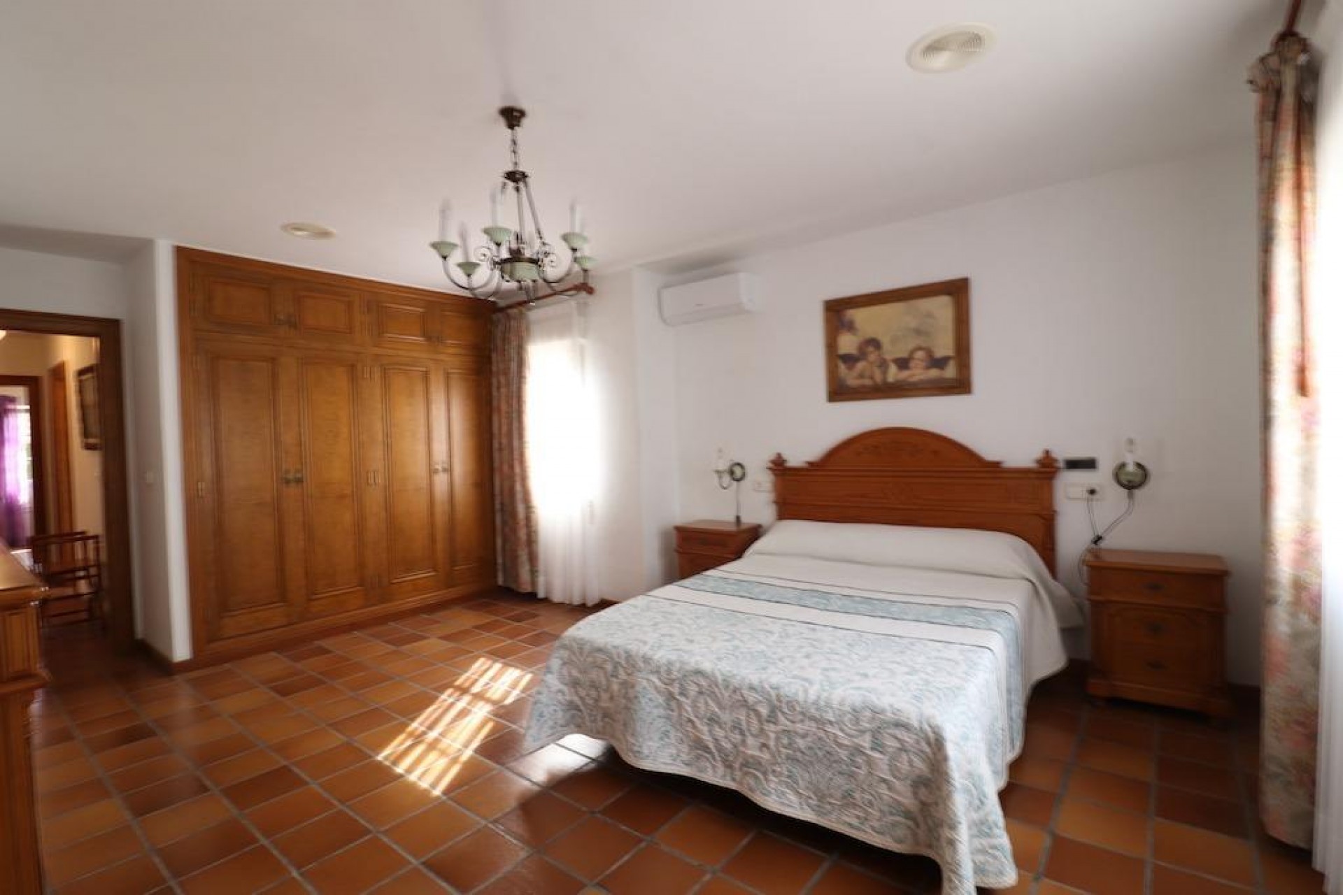 Resale - Villa -
Pilar de la Horadada - Costa Blanca