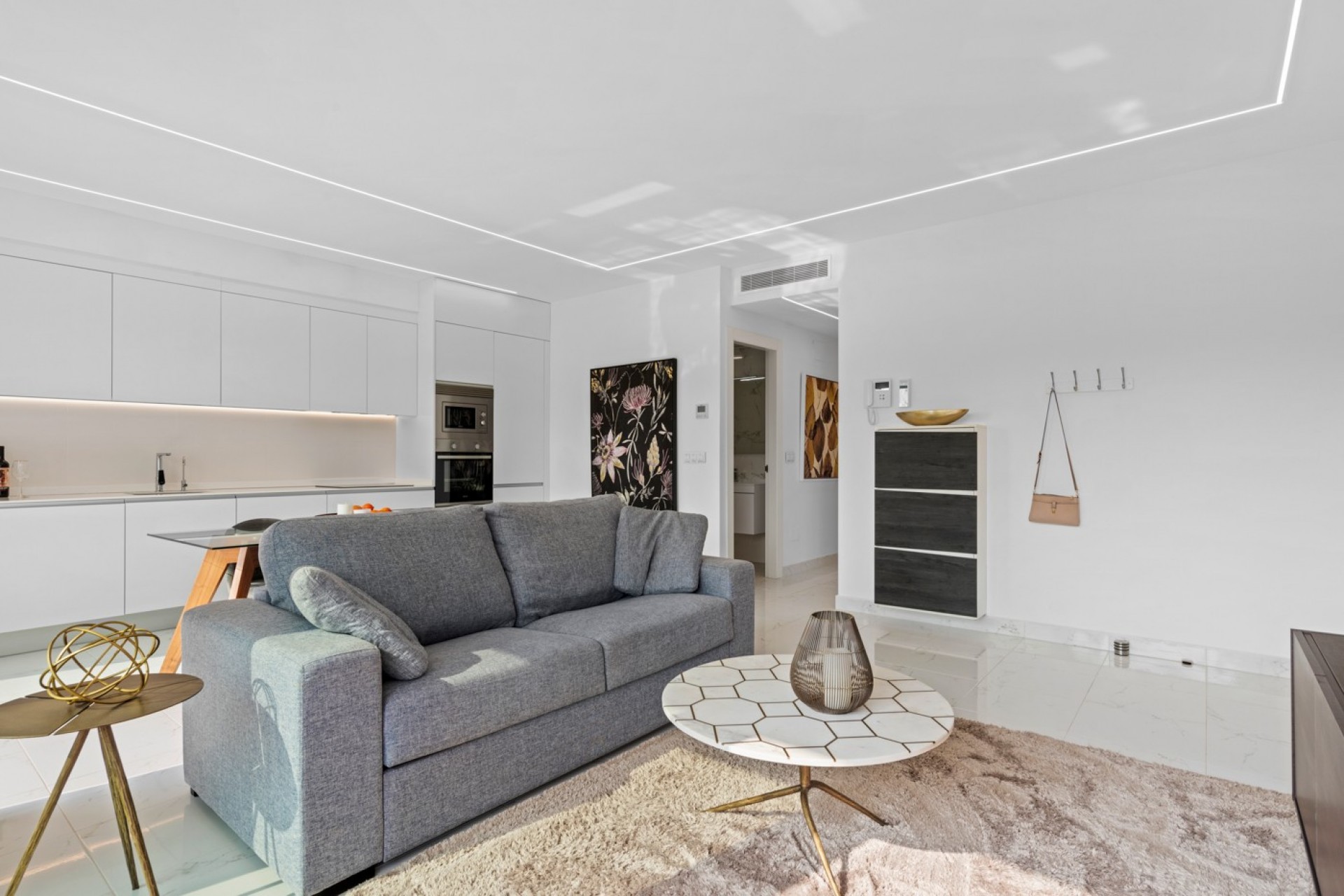 Resale - Villa -
Pilar de la Horadada - Costa Blanca