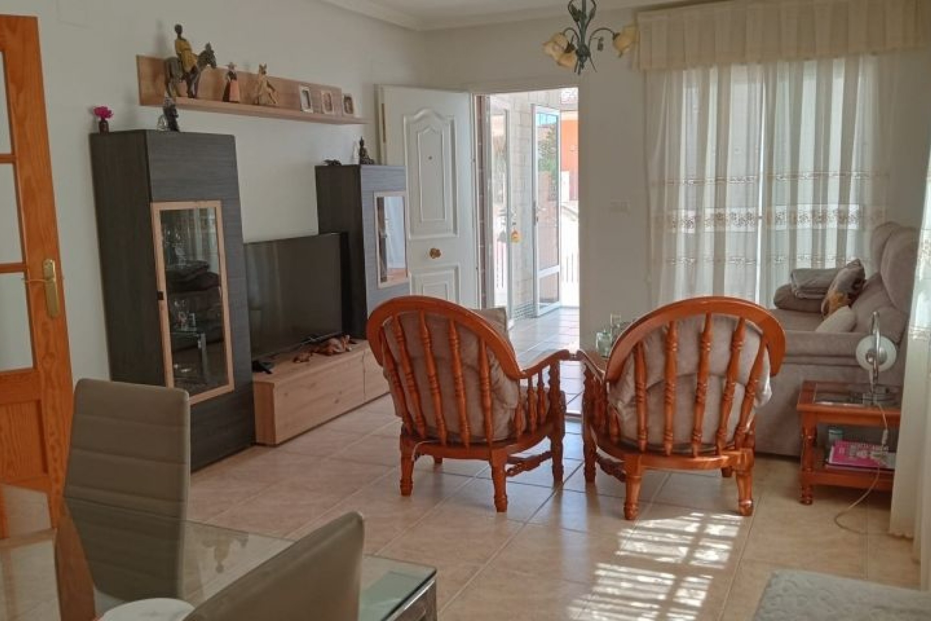 Resale - Villa -
Pilar de la Horadada - Costa Blanca