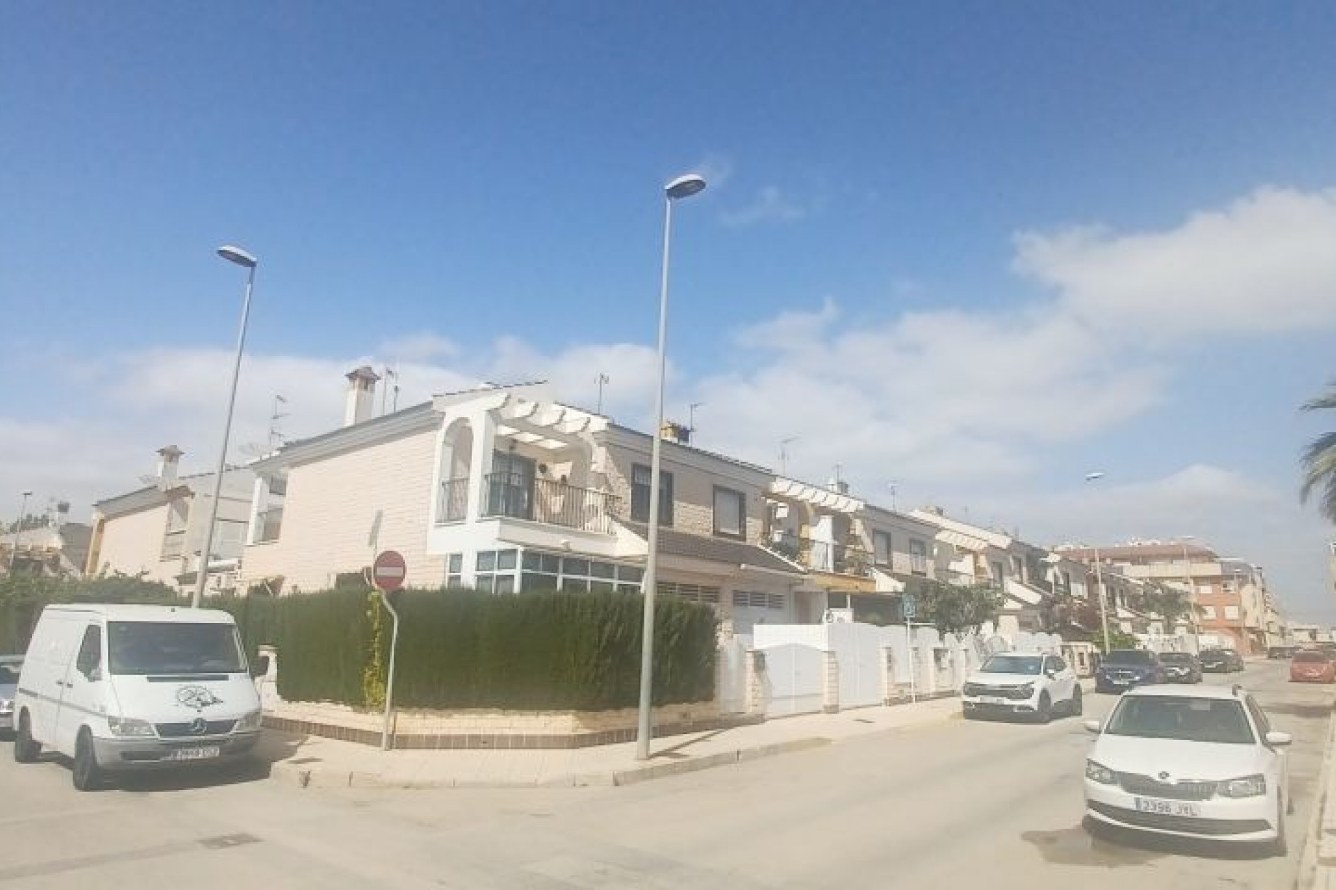 Resale - Villa -
Pilar de la Horadada - Costa Blanca