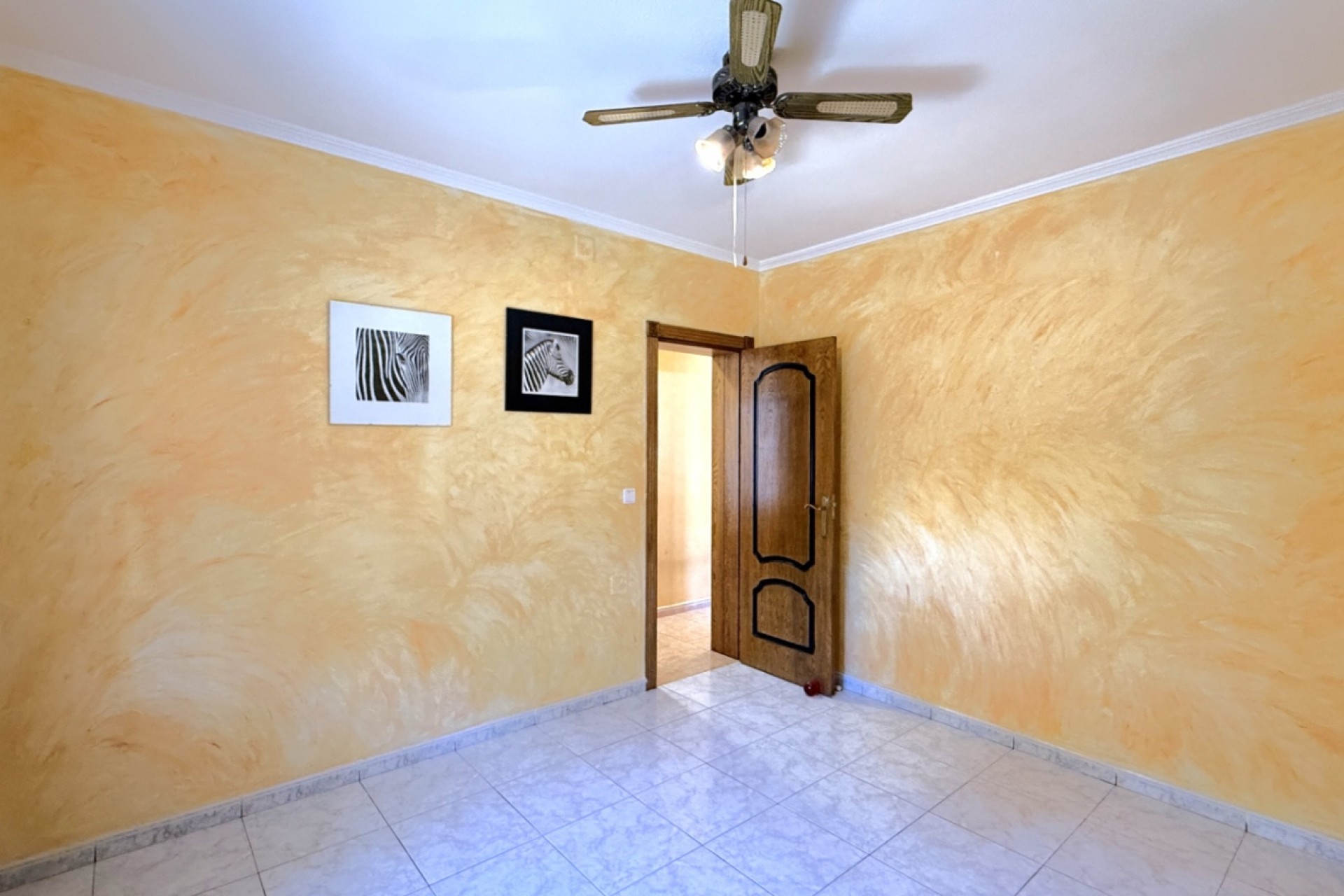 Resale - Villa -
Pilar de la Horadada - Costa Blanca