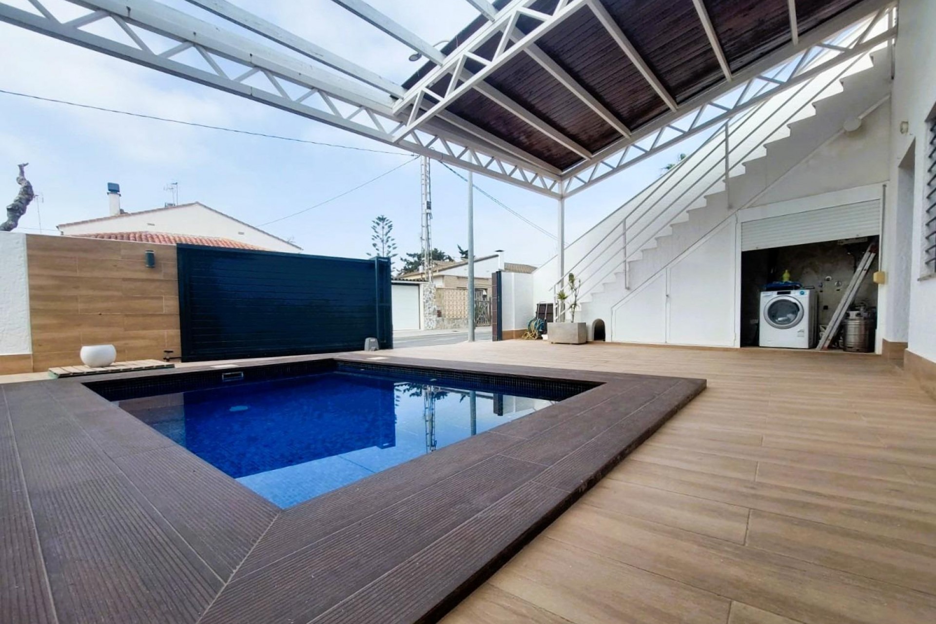 Resale - Villa -
Pilar de la Horadada - Costa Blanca