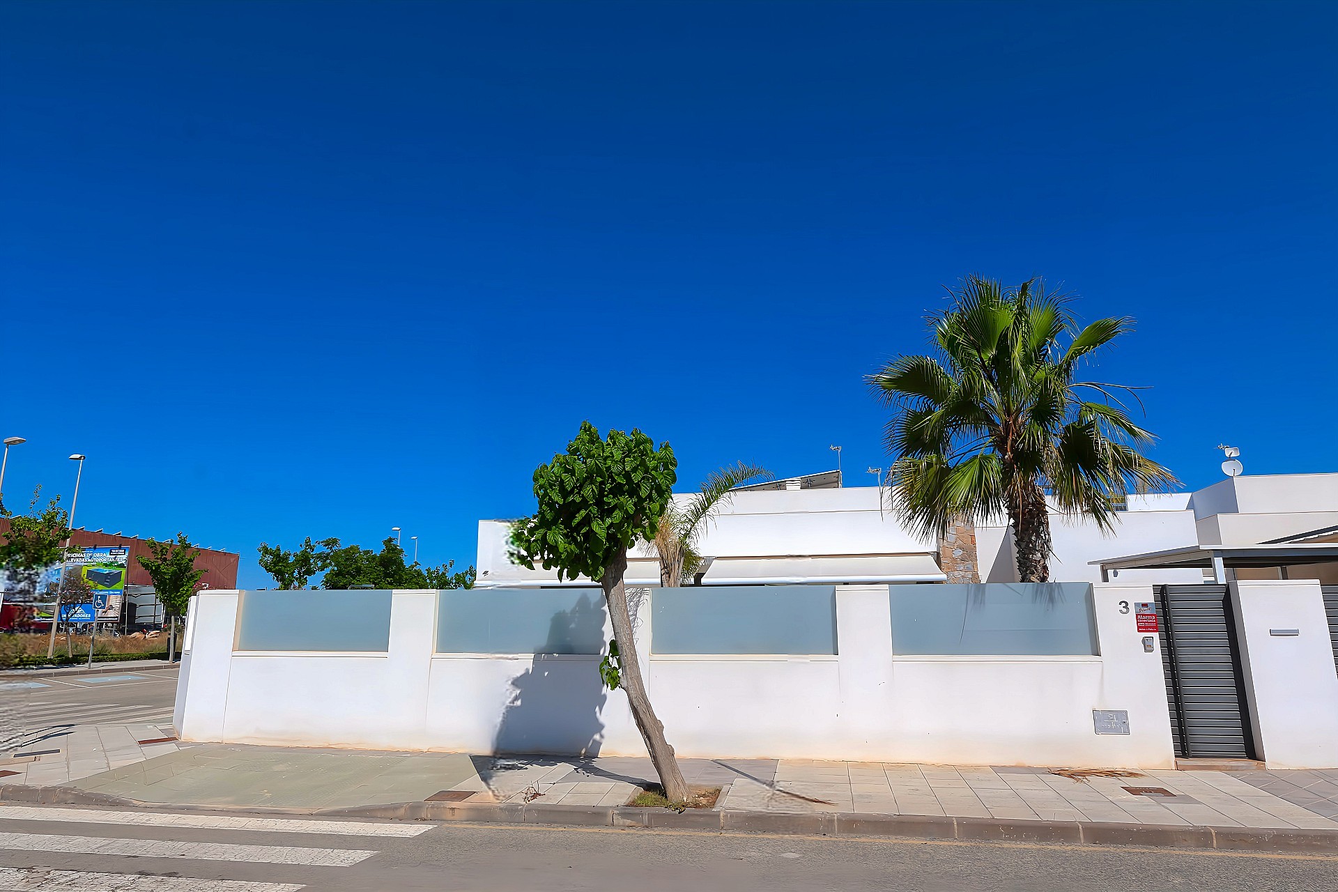 Resale - Villa -
Pilar de la Horadada - Costa Blanca