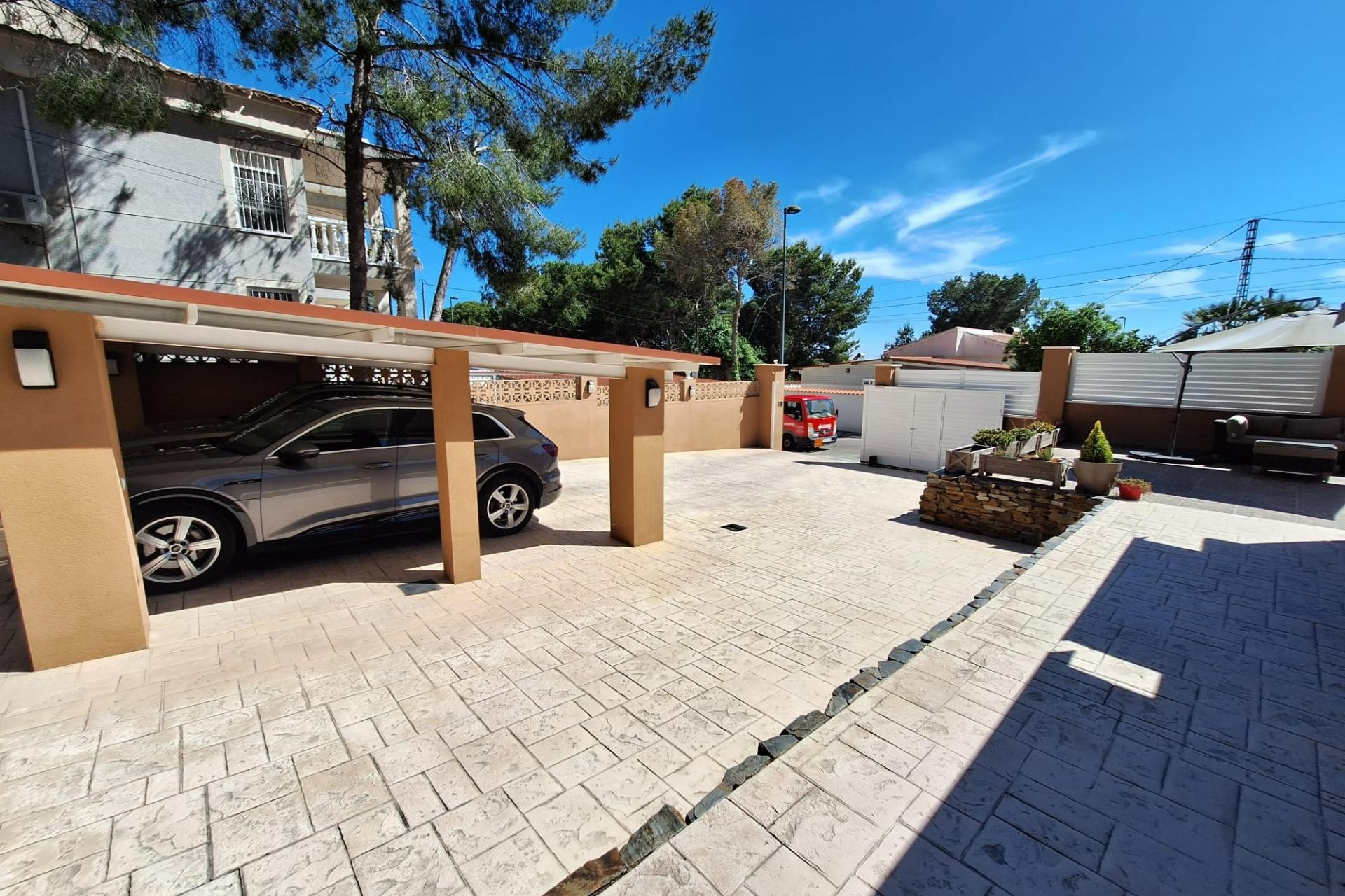 Resale - Villa -
Pilar de la Horadada - Pinar de Campoverde