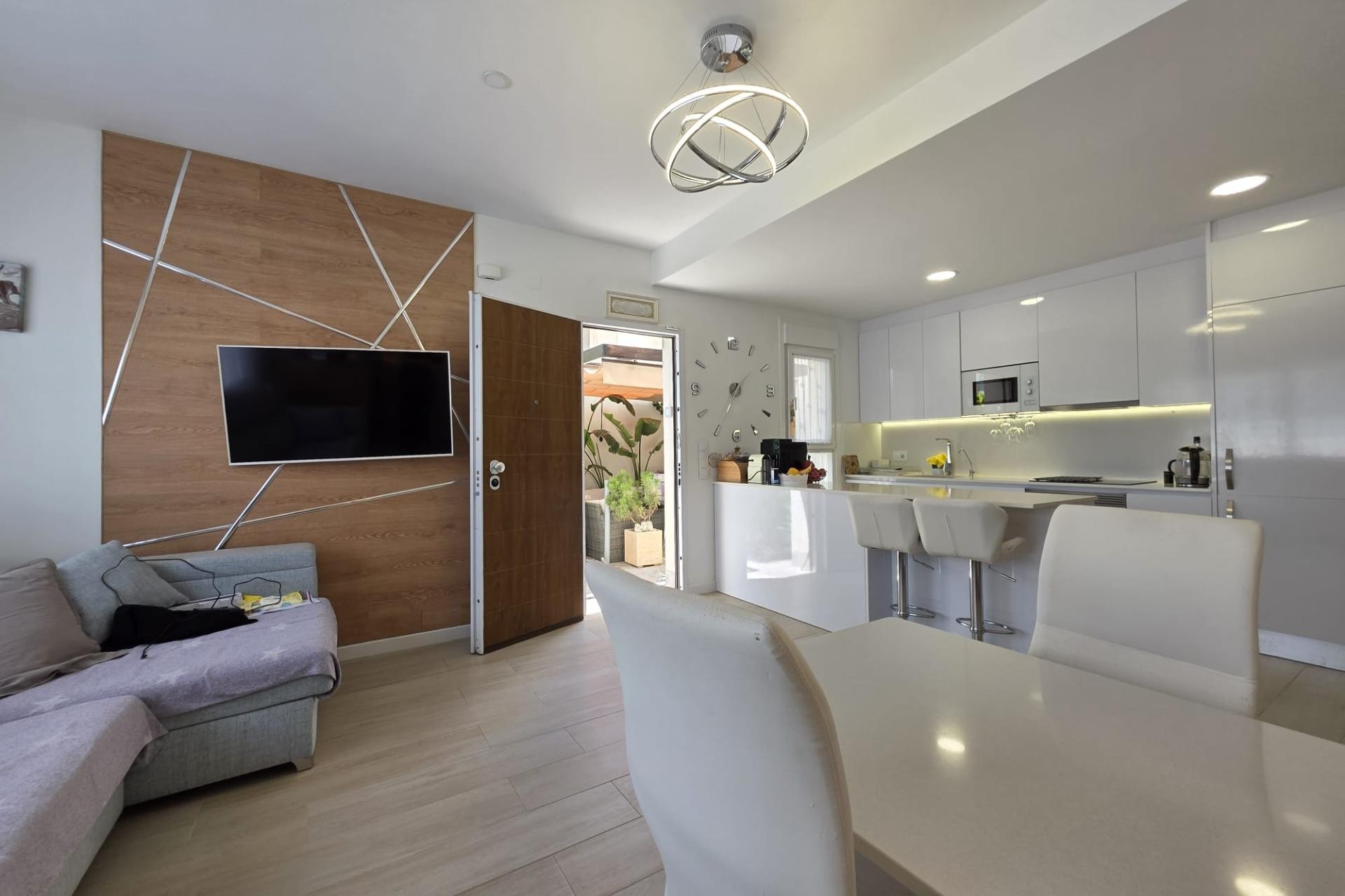 Resale - Villa -
Pilar de la Horadada - Zona Pueblo