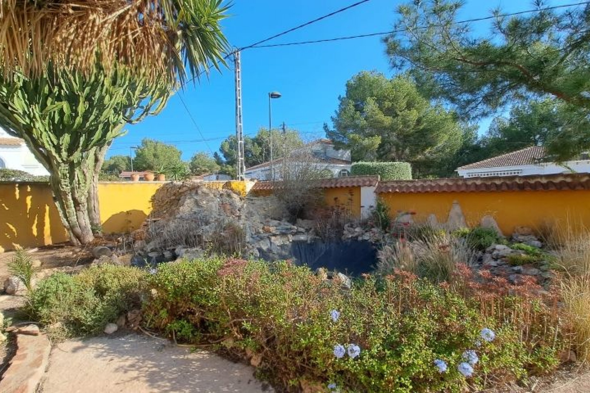 Resale - Villa -
Pinar de Campoverde - Inland