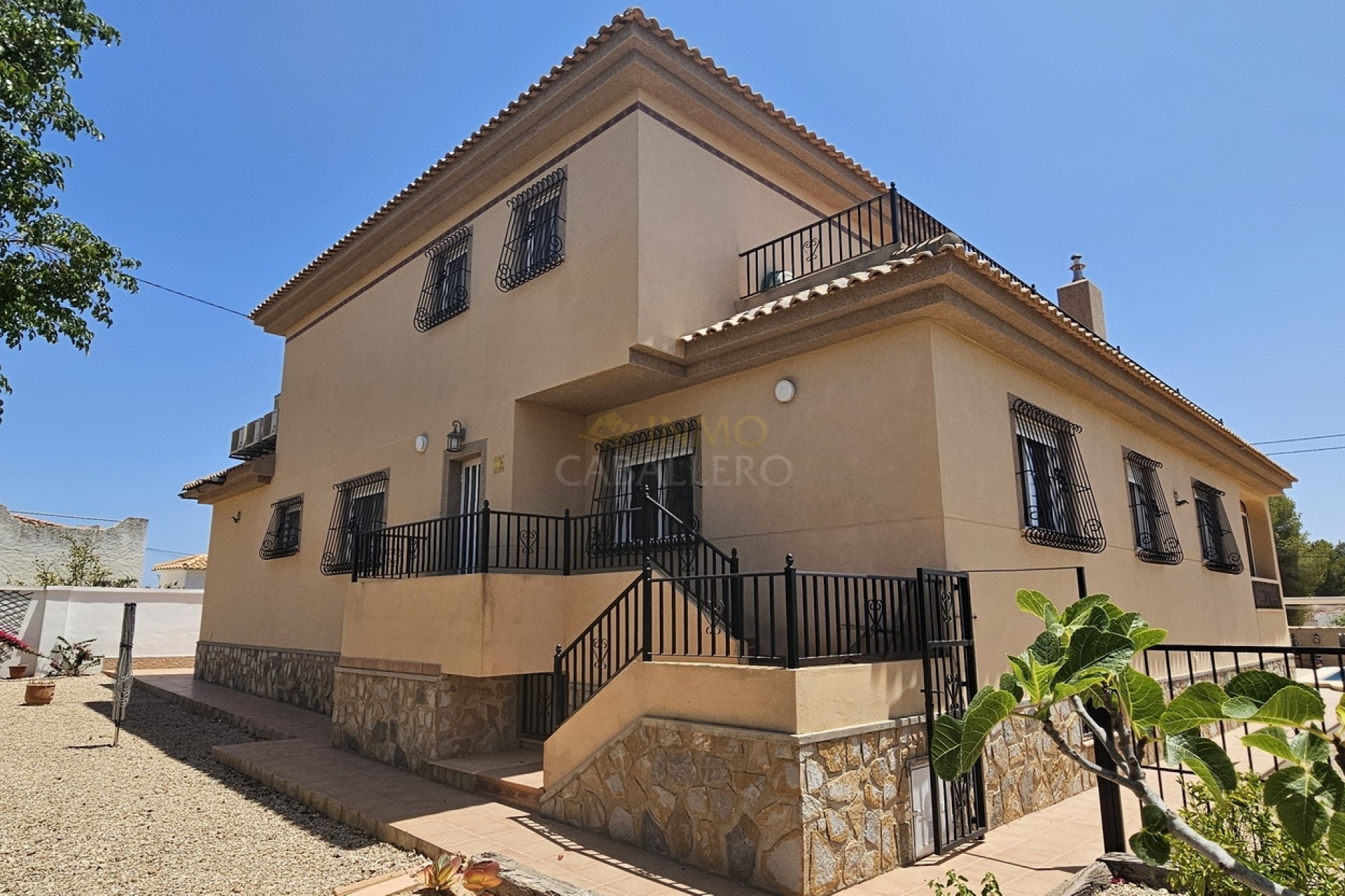 Resale - Villa -
Pinar de Campoverde - Inland