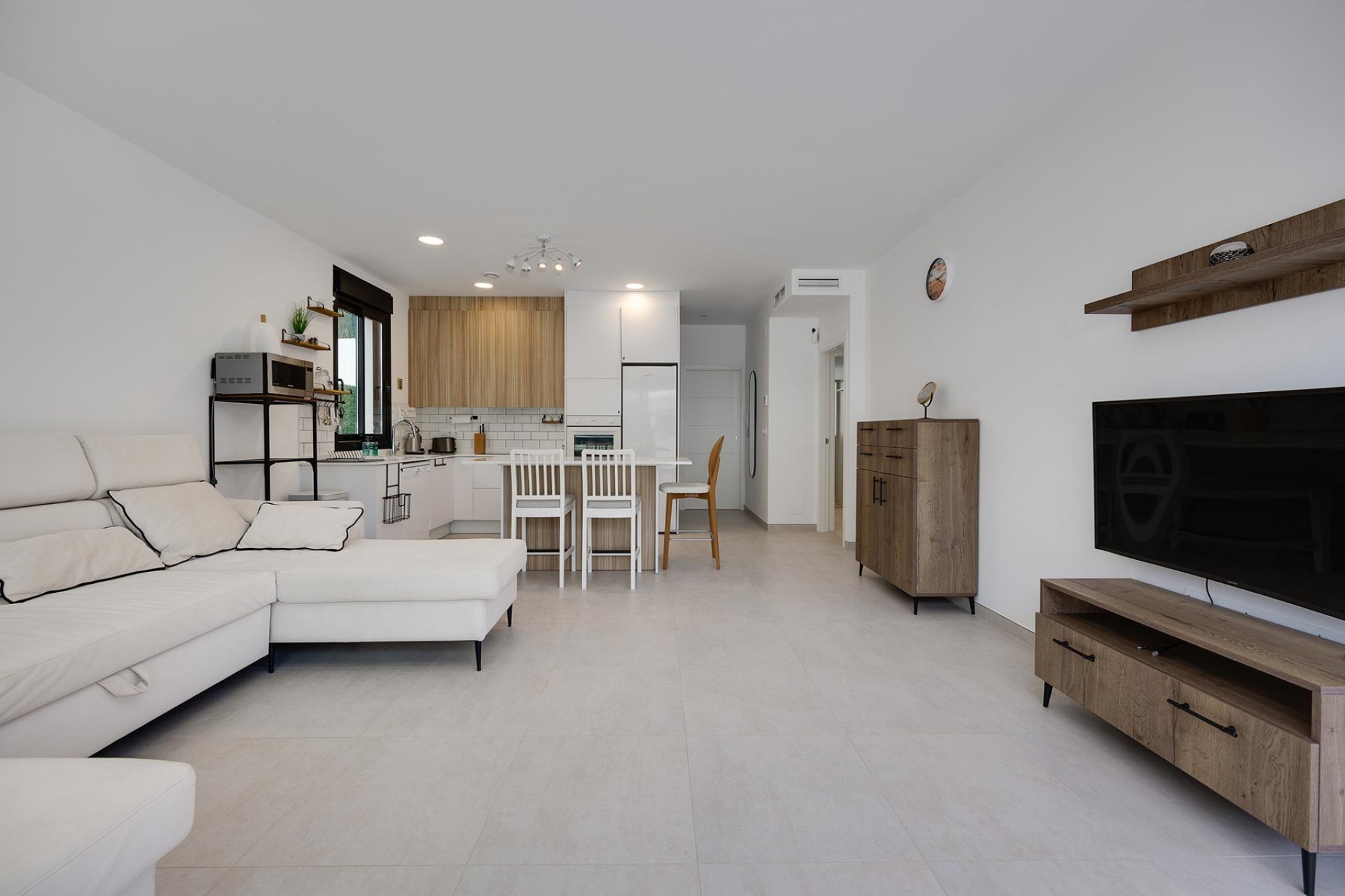 Resale - Villa -
Pinar de Campoverde - Inland