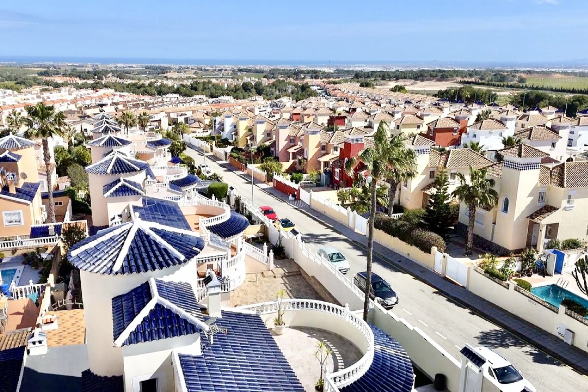 Resale - Villa -
Pinar de Campoverde - Inland