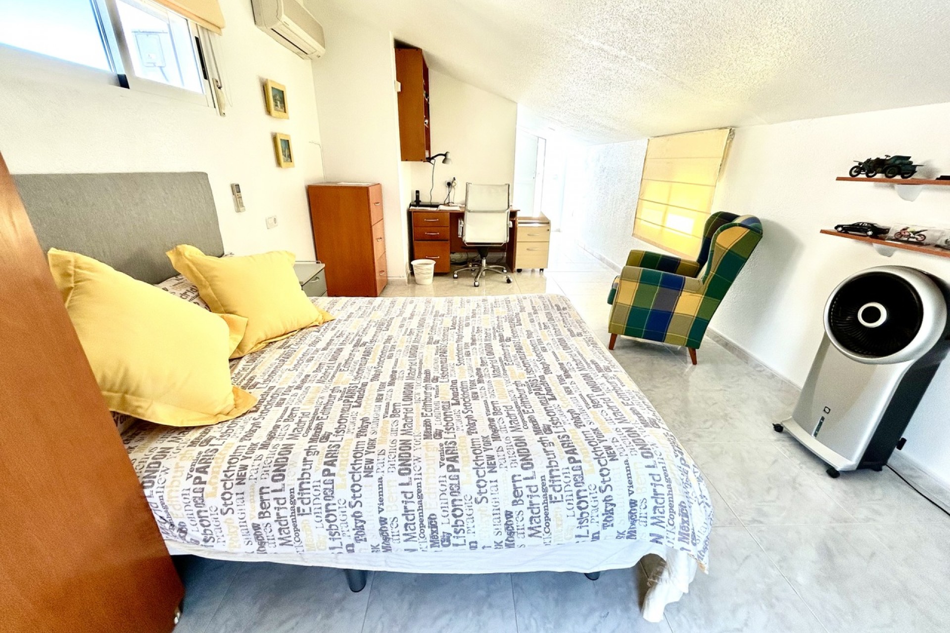 Resale - Villa -
Pinar de Campoverde - Inland