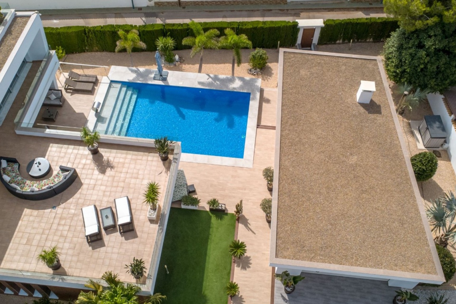 Resale - Villa -
Pinar de Campoverde - Inland